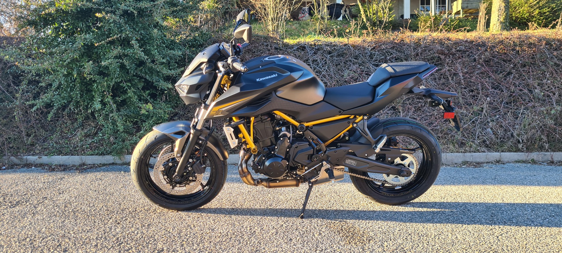 KAWASAKI Z 650-image-1