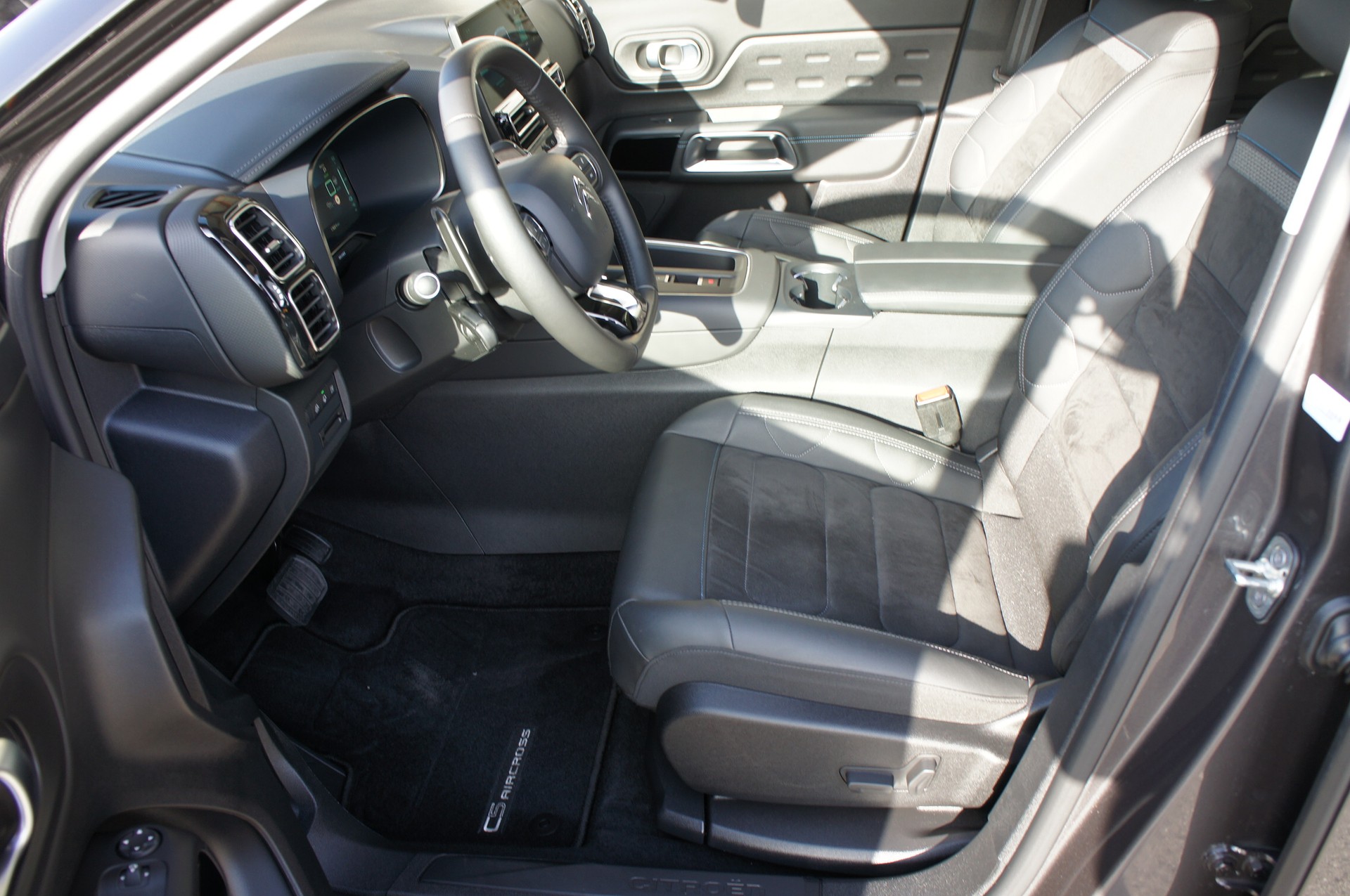 CITROEN C5 Aircross 1.6 PHEV Max-image-13