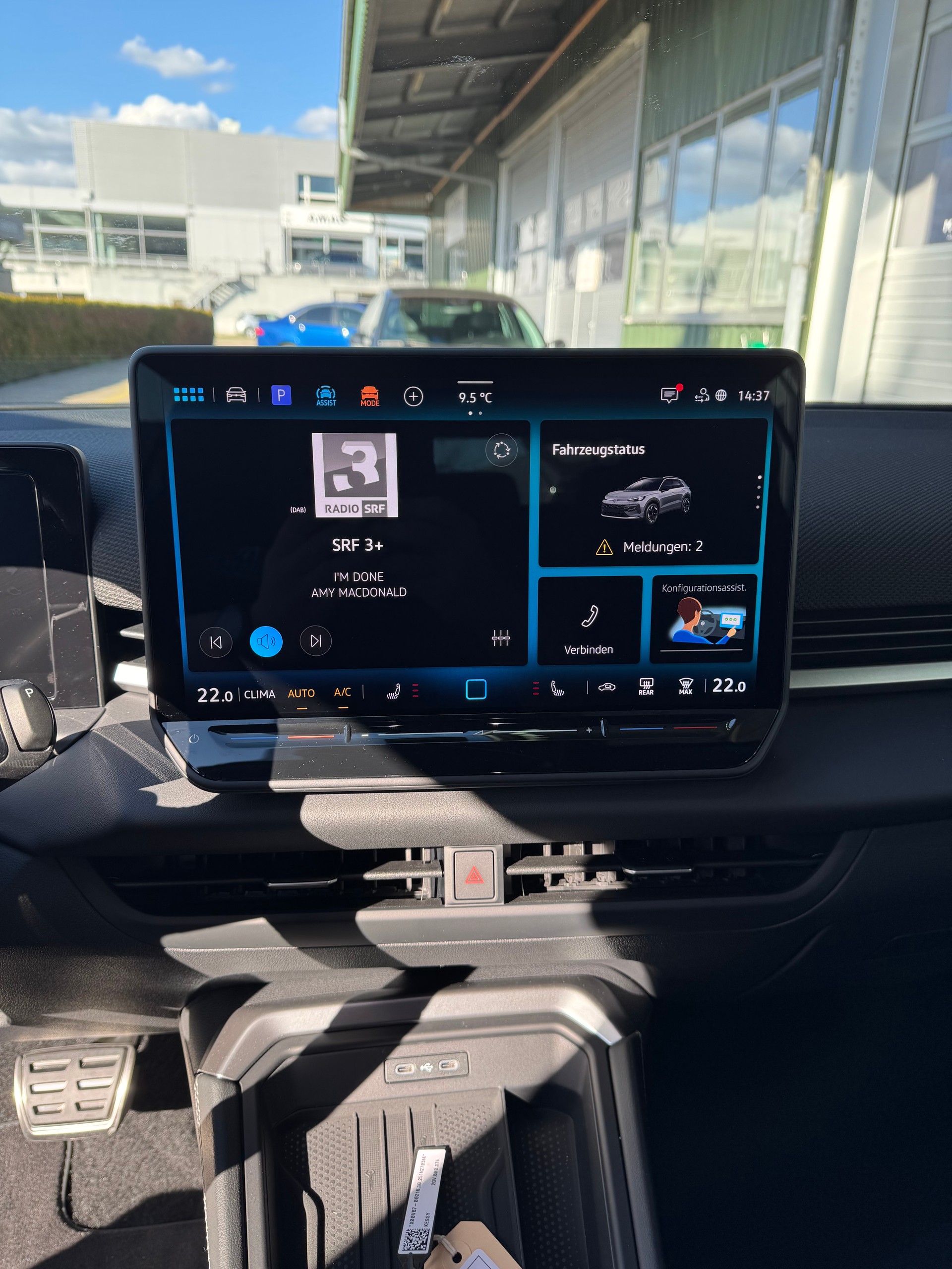 VW NEW T-Roc 1.5 eTSI mHEV R-Line Aussen und Innen DSG 150 PS mit 21 % Rabatt !-image-5