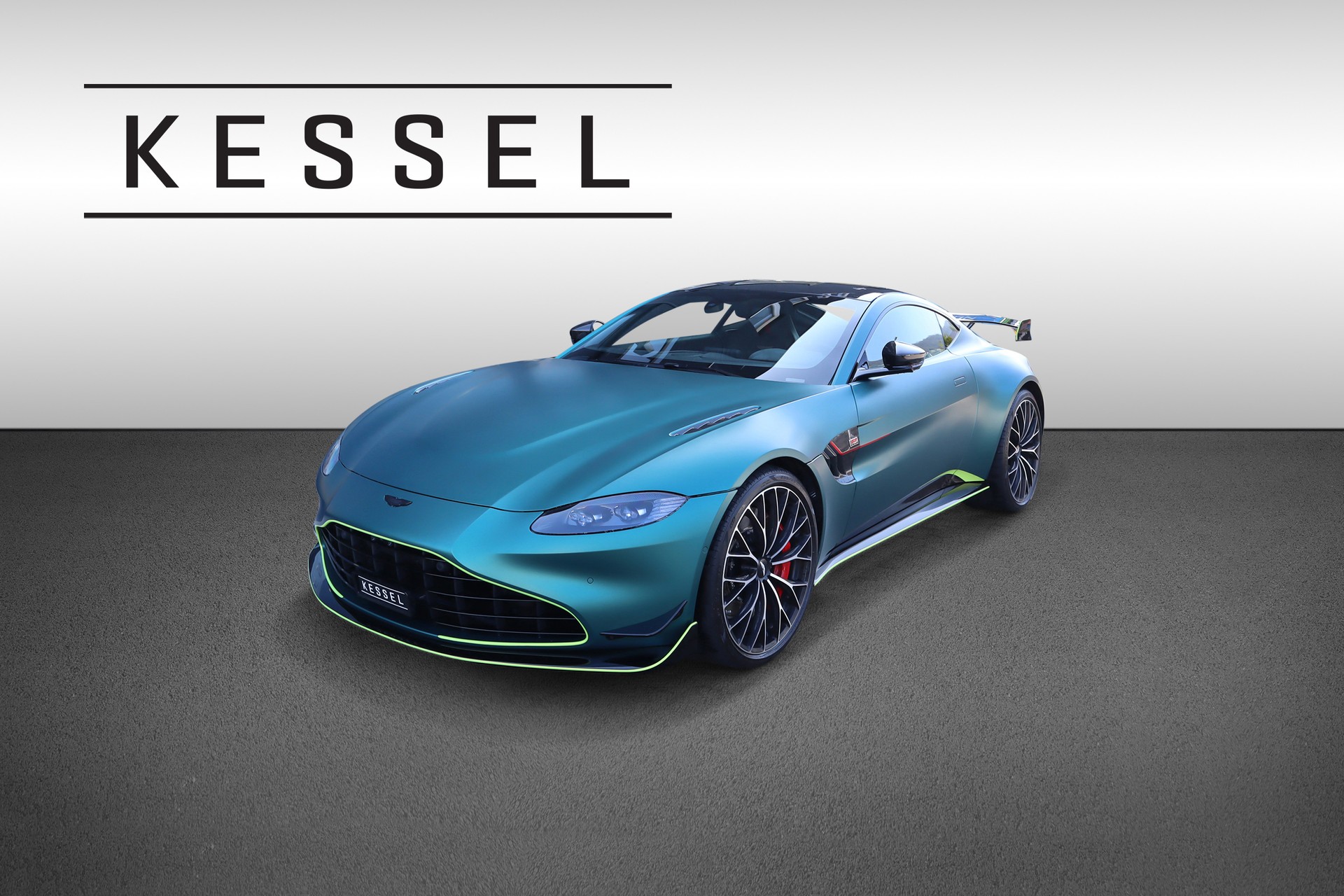 ASTON MARTIN V8 Vantage F1 Edition-image-2