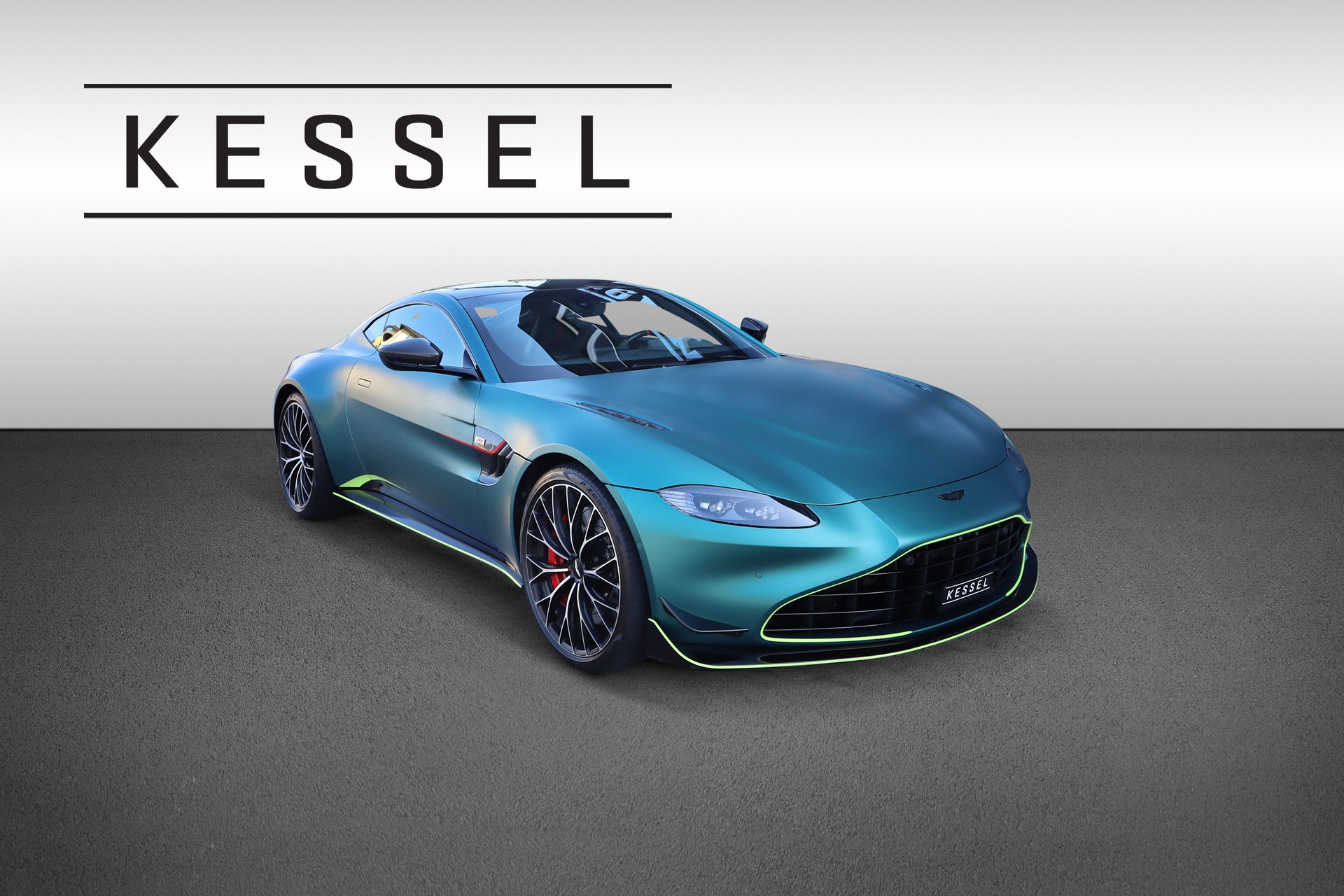 ASTON MARTIN V8 Vantage F1 Edition