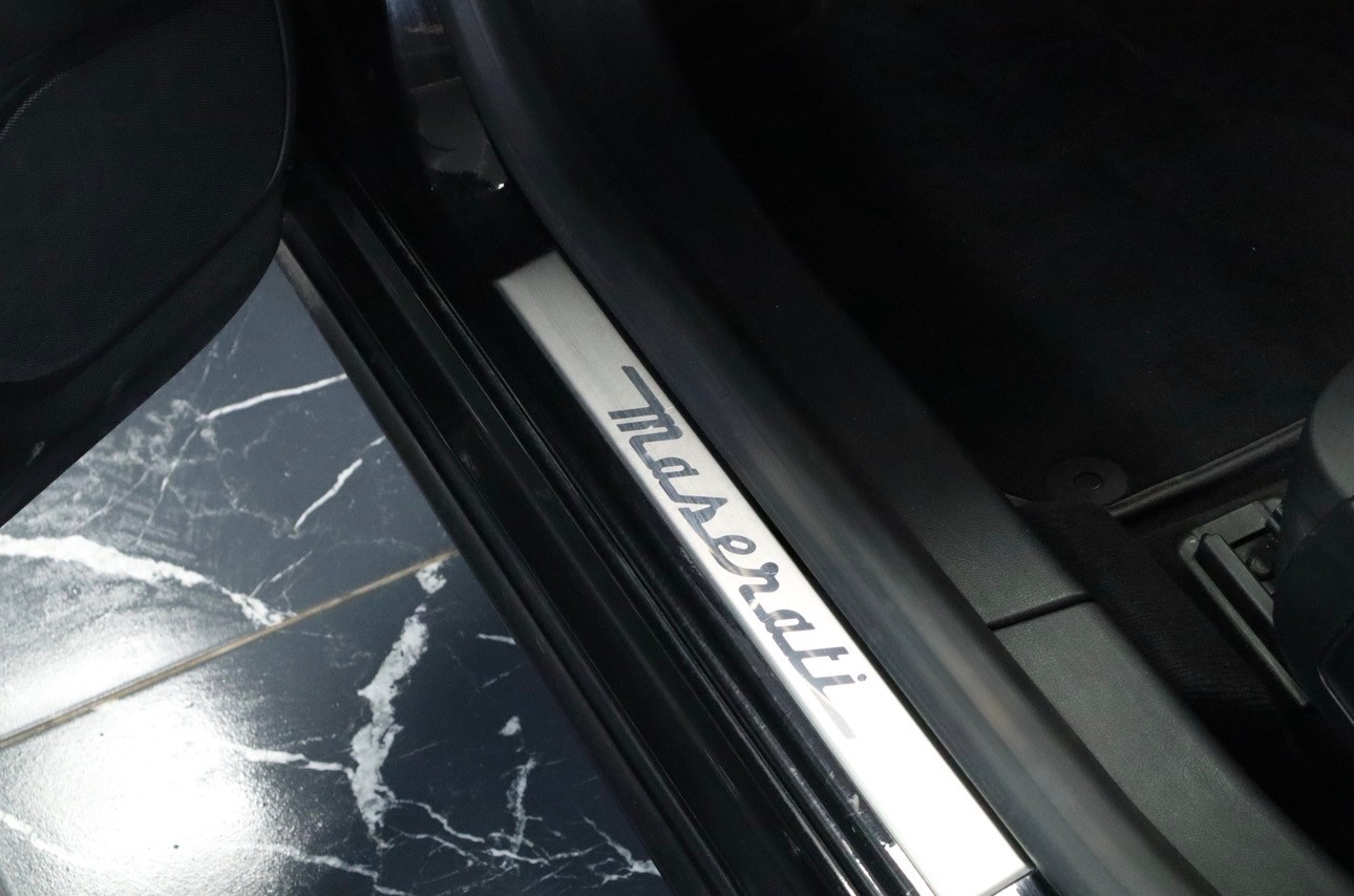 MASERATI Ghibli 3.0 V6 Automatica-showroom-element-2