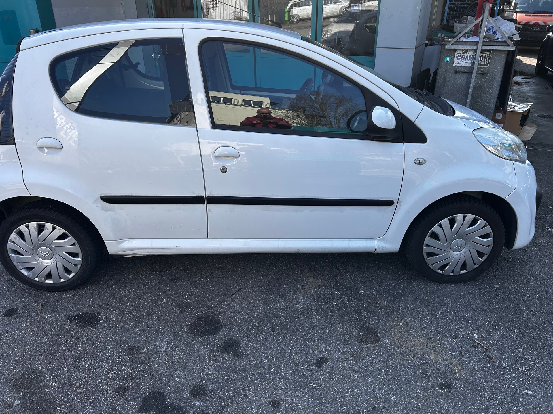 CITROEN C1 1.0i Edition-image-3