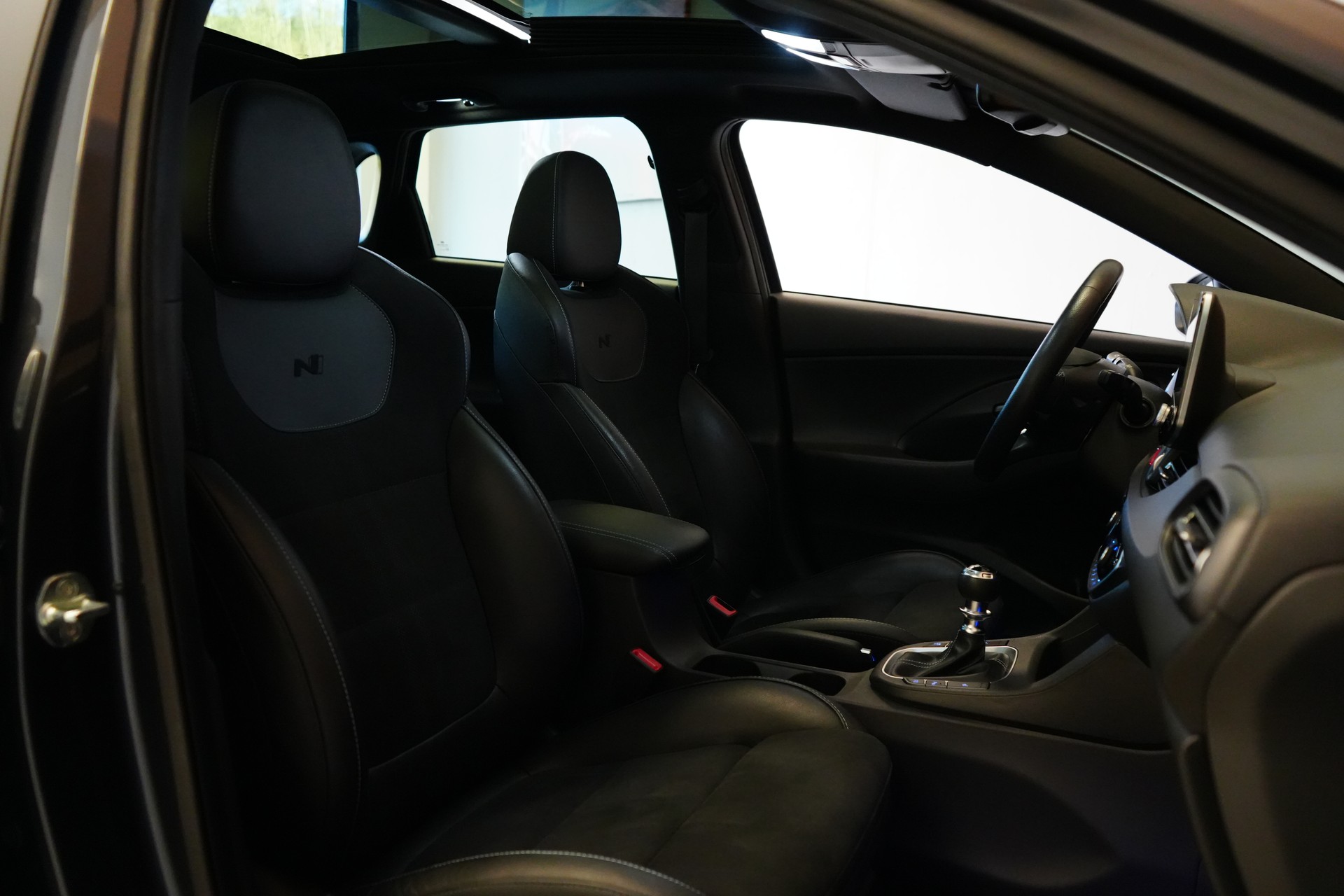 HYUNDAI i30 2.0 T-GDi N Performance-image-16