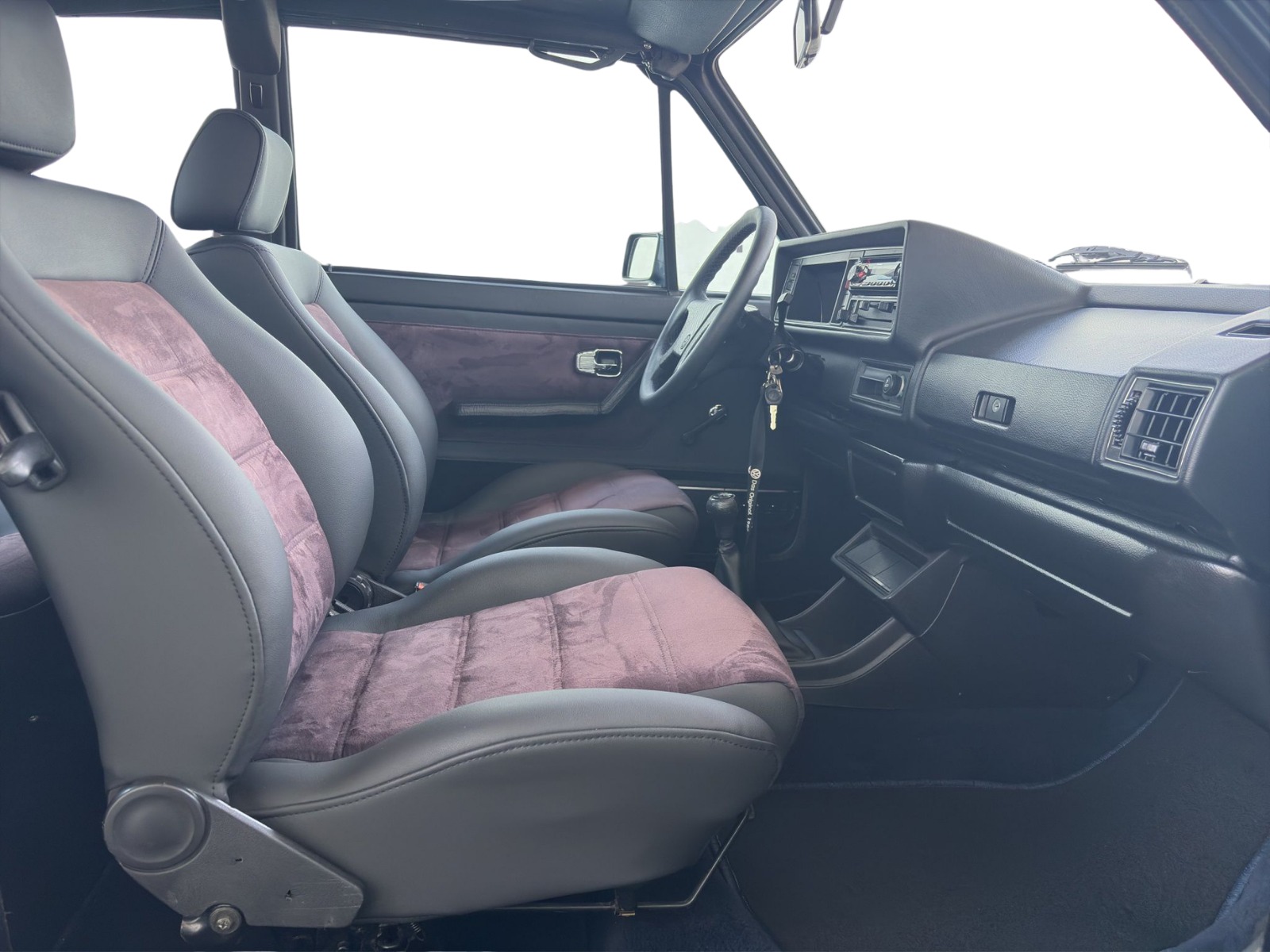 VW Golf Cabriolet 1800-image-19