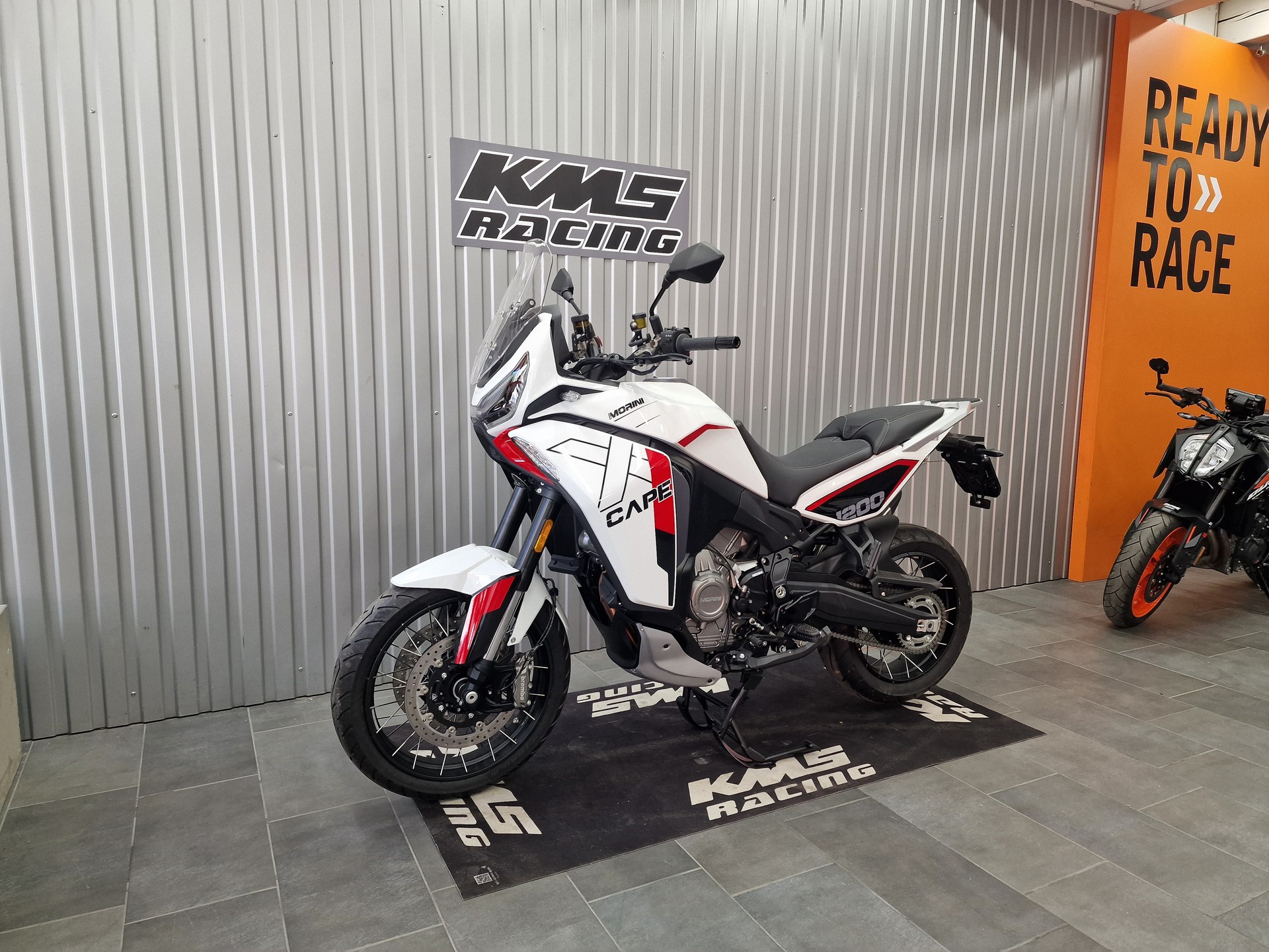 MOTO MORINI X-Cape 1200-image-2