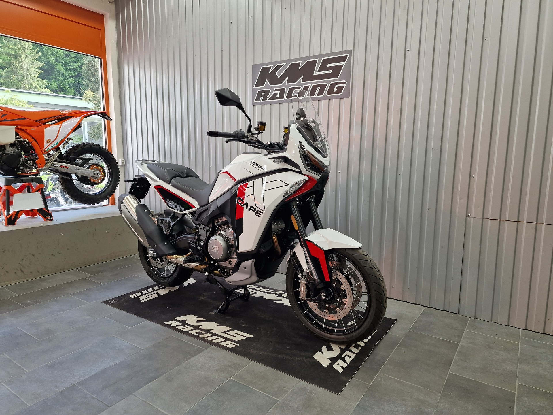 MOTO MORINI X-Cape 1200-image-4