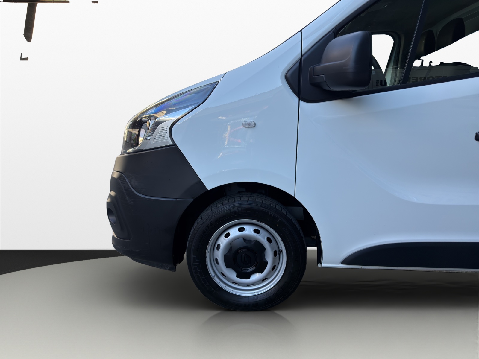 RENAULT Trafic 2.0 Energy dCi 120 3.0t Access L1H1-image-19