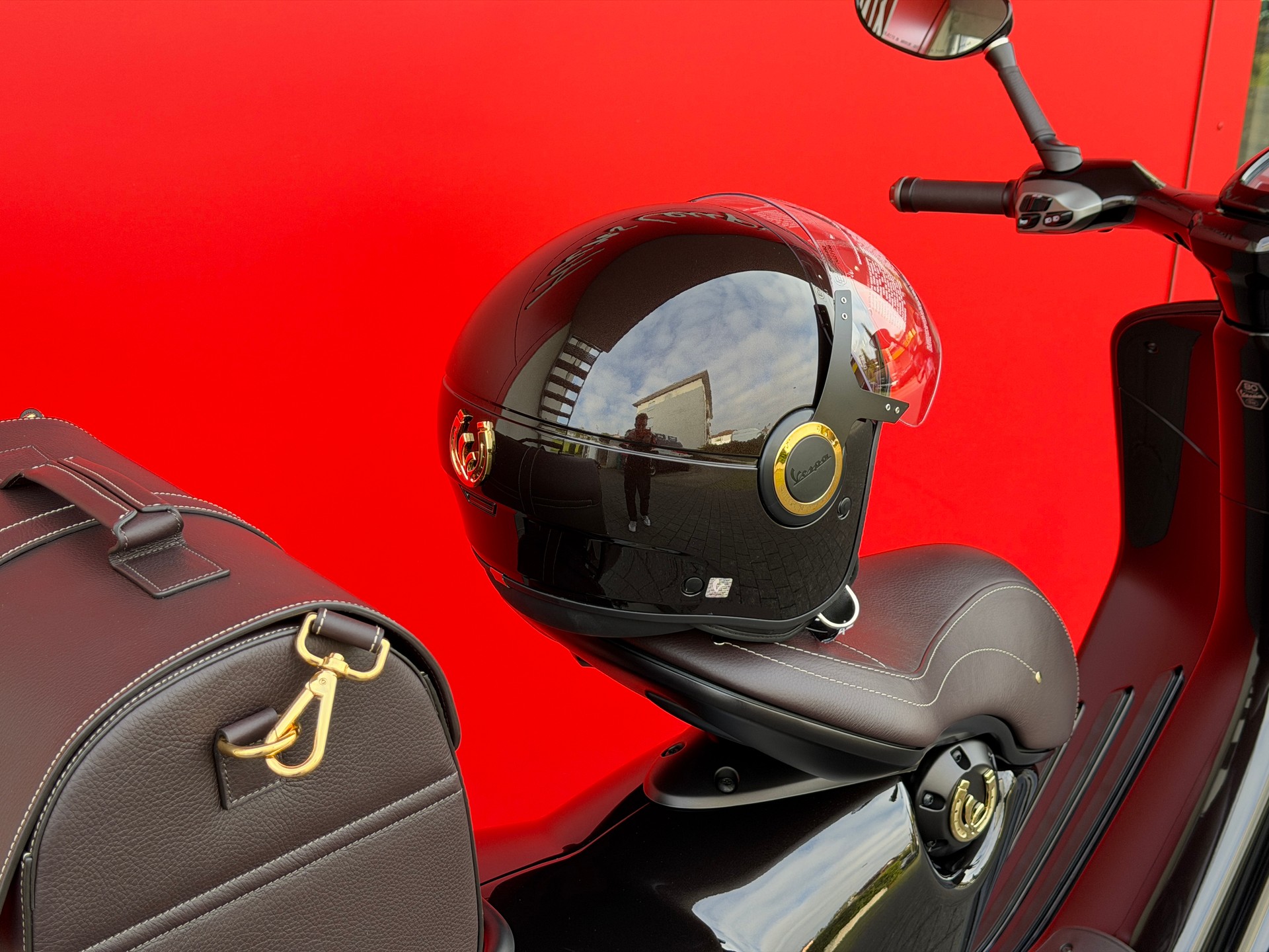 PIAGGIO Vespa 946 125 Horse-image-4