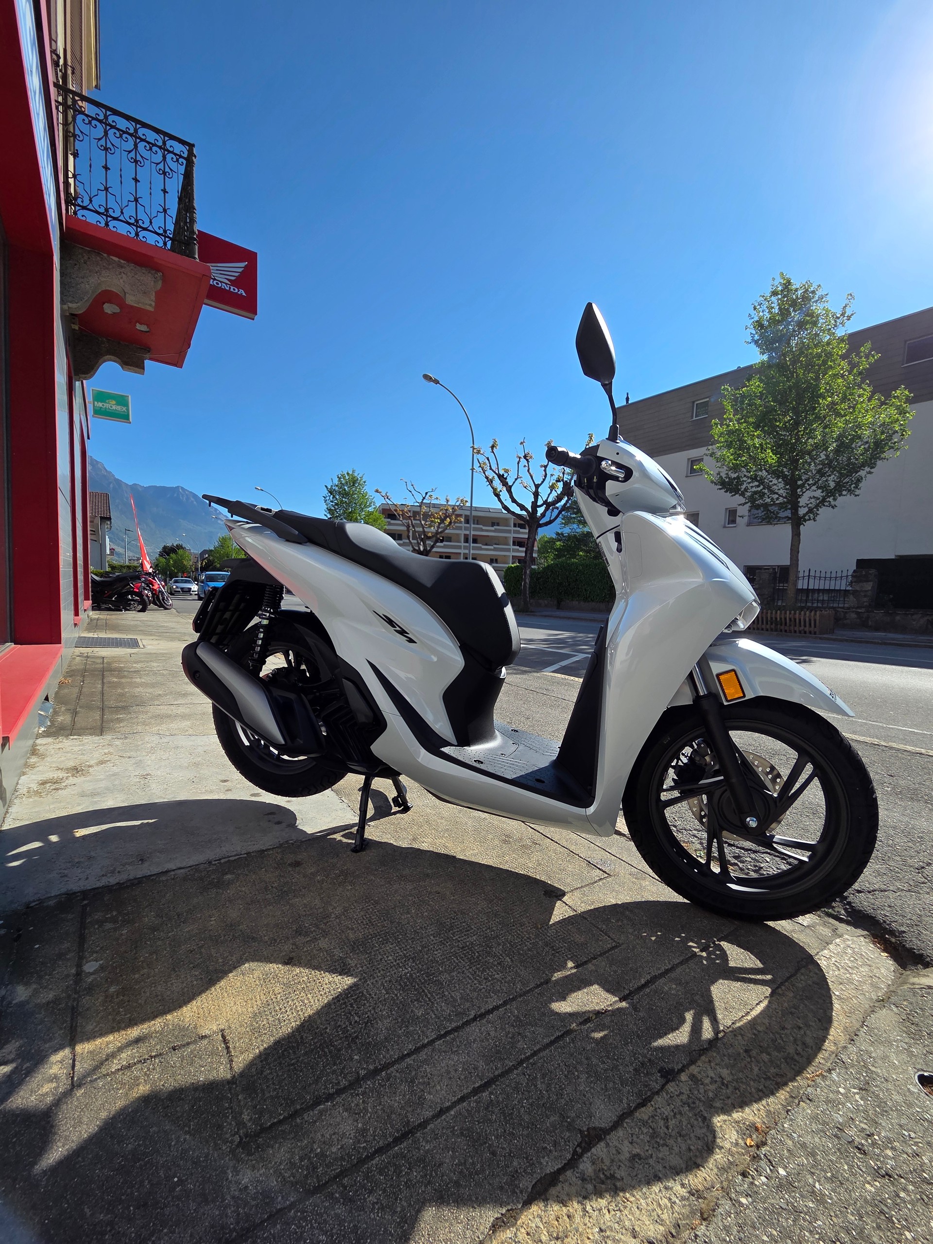 HONDA SH 125 +-image-2