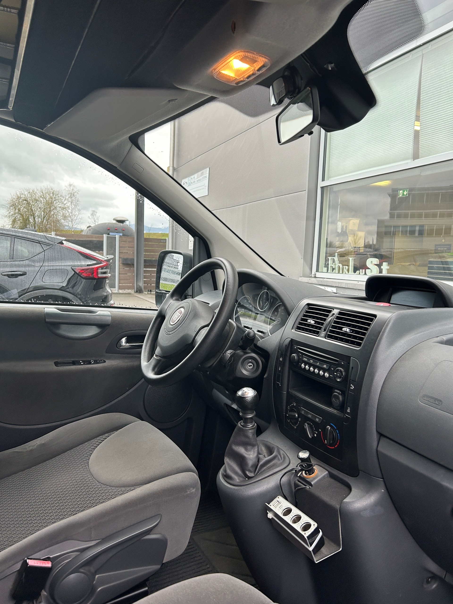 FIAT Scudo 2.0 MJ Panorama Family-image-2
