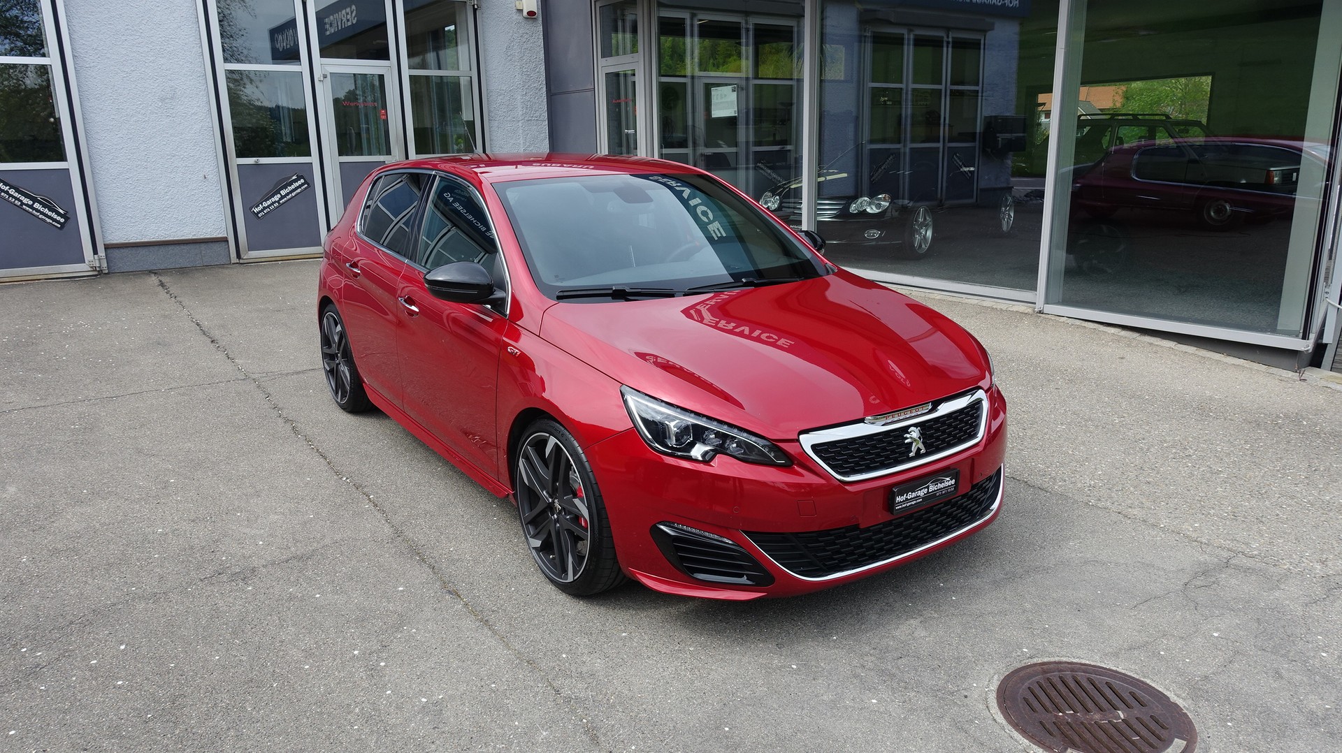 PEUGEOT 308 1.6 GTi-image-1