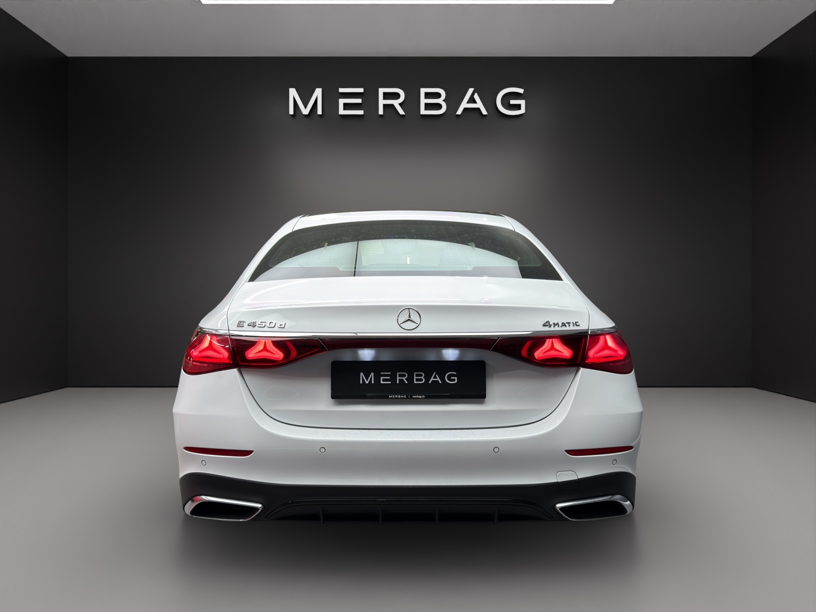 MERCEDES-BENZ E 450 d 4MATIC Limousine-image-4