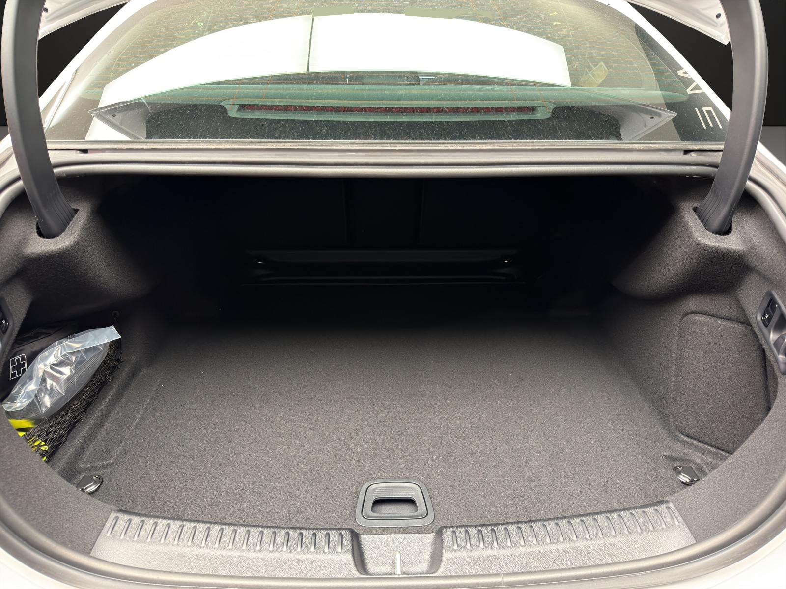 MERCEDES-BENZ E 450 d 4MATIC Limousine-image-11
