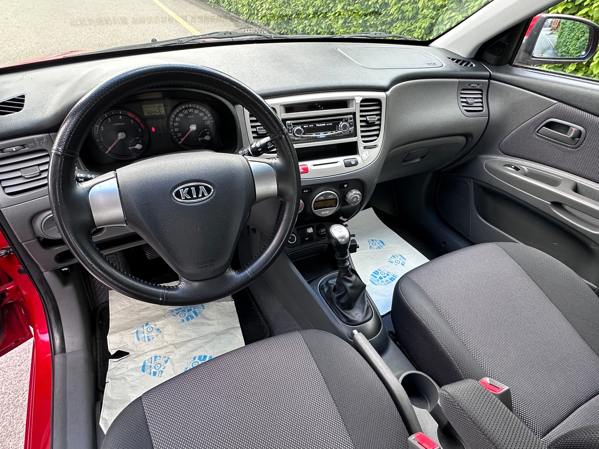 KIA Rio 1.5 CRDi Style-image-11