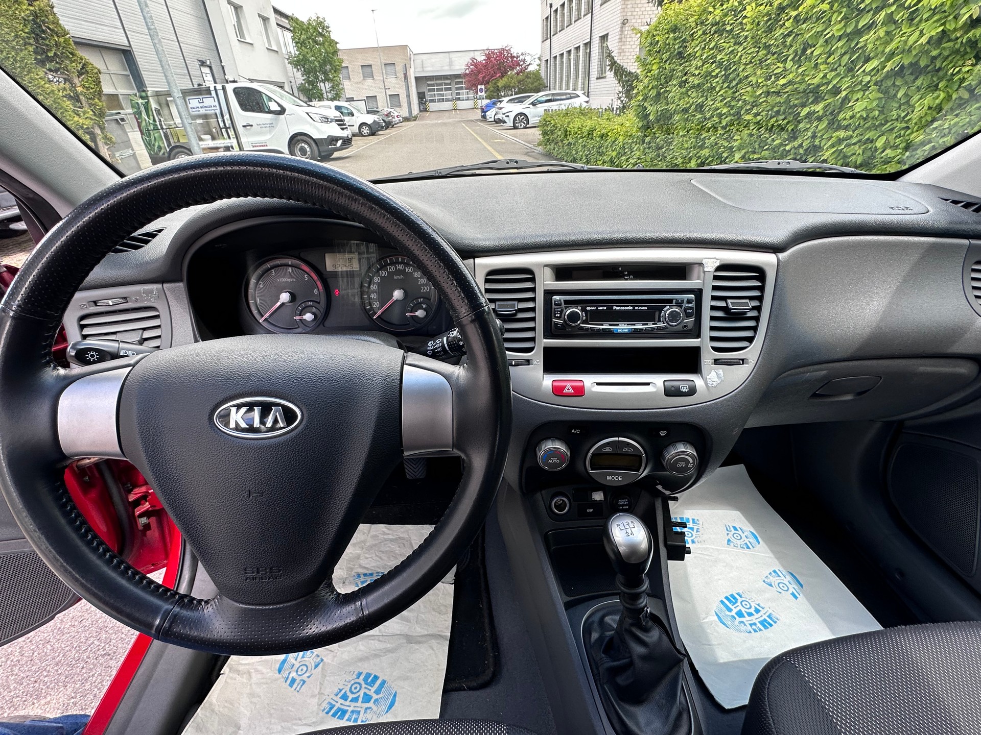 KIA Rio 1.5 CRDi Style-image-10