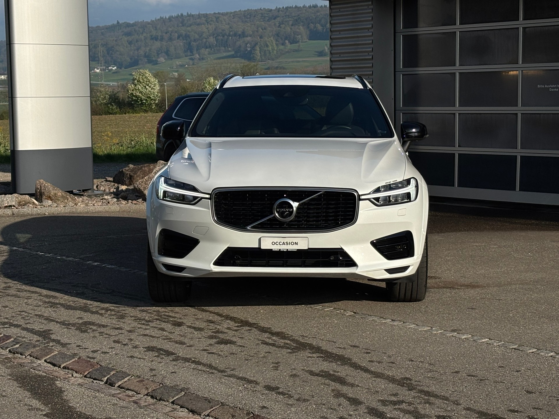 VOLVO XC60 2.0 T8 TE R-Design eAWD-image-7