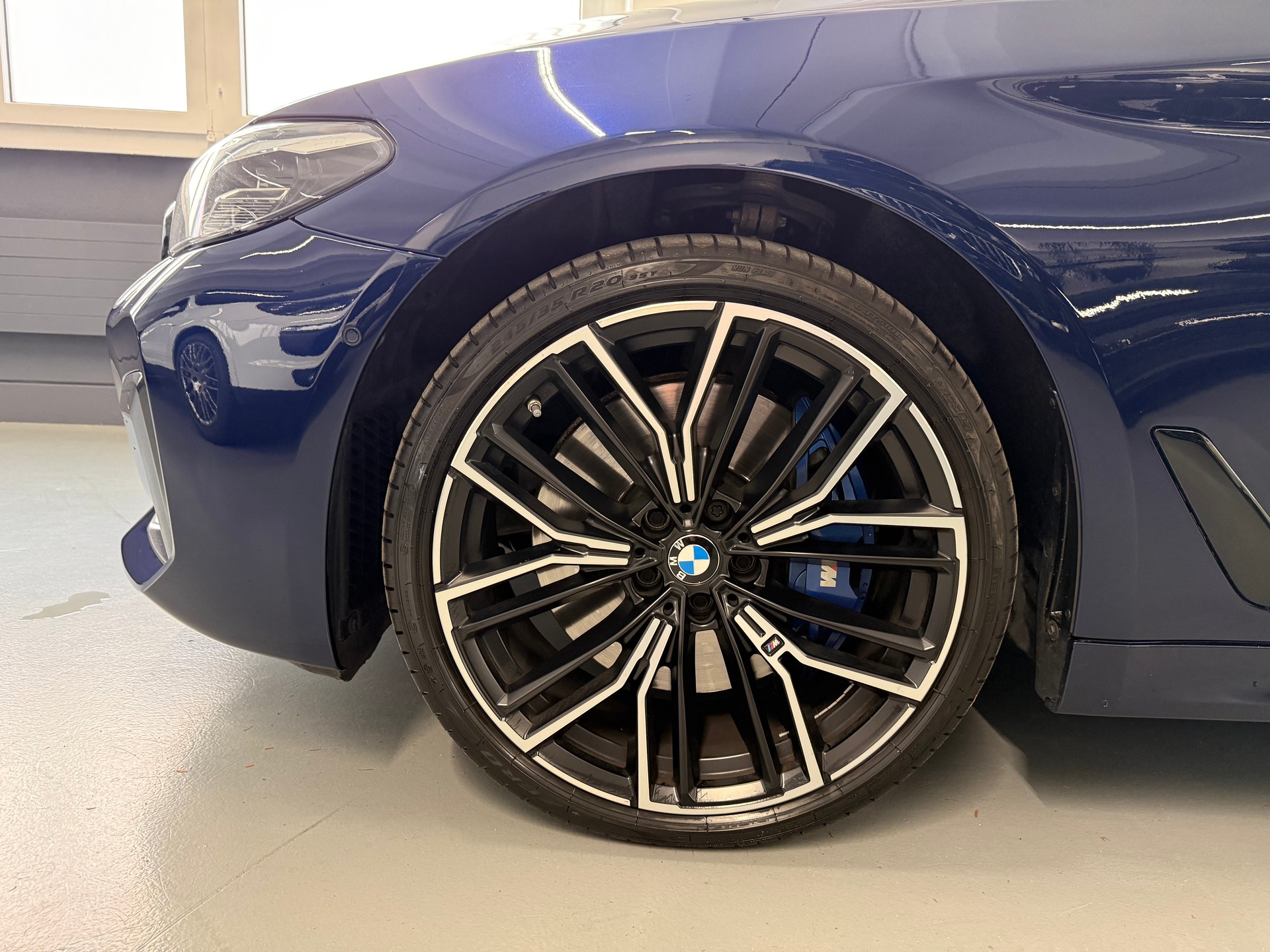 BMW 540d xDrive 48V Touring M Sport Steptronic-image-25