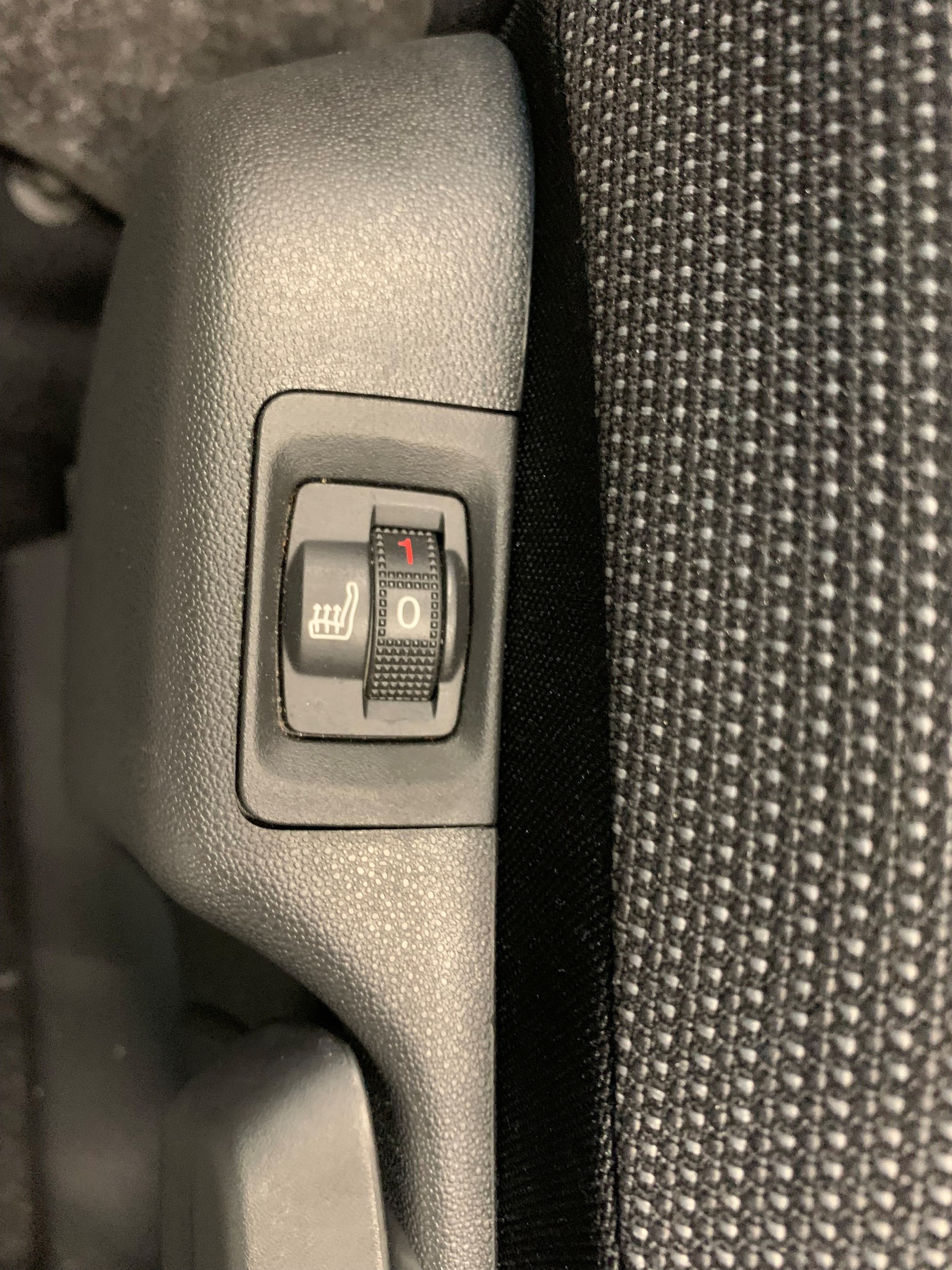 CITROEN C3 Aircross 1.2i PureTech Swiss Edition-image-10