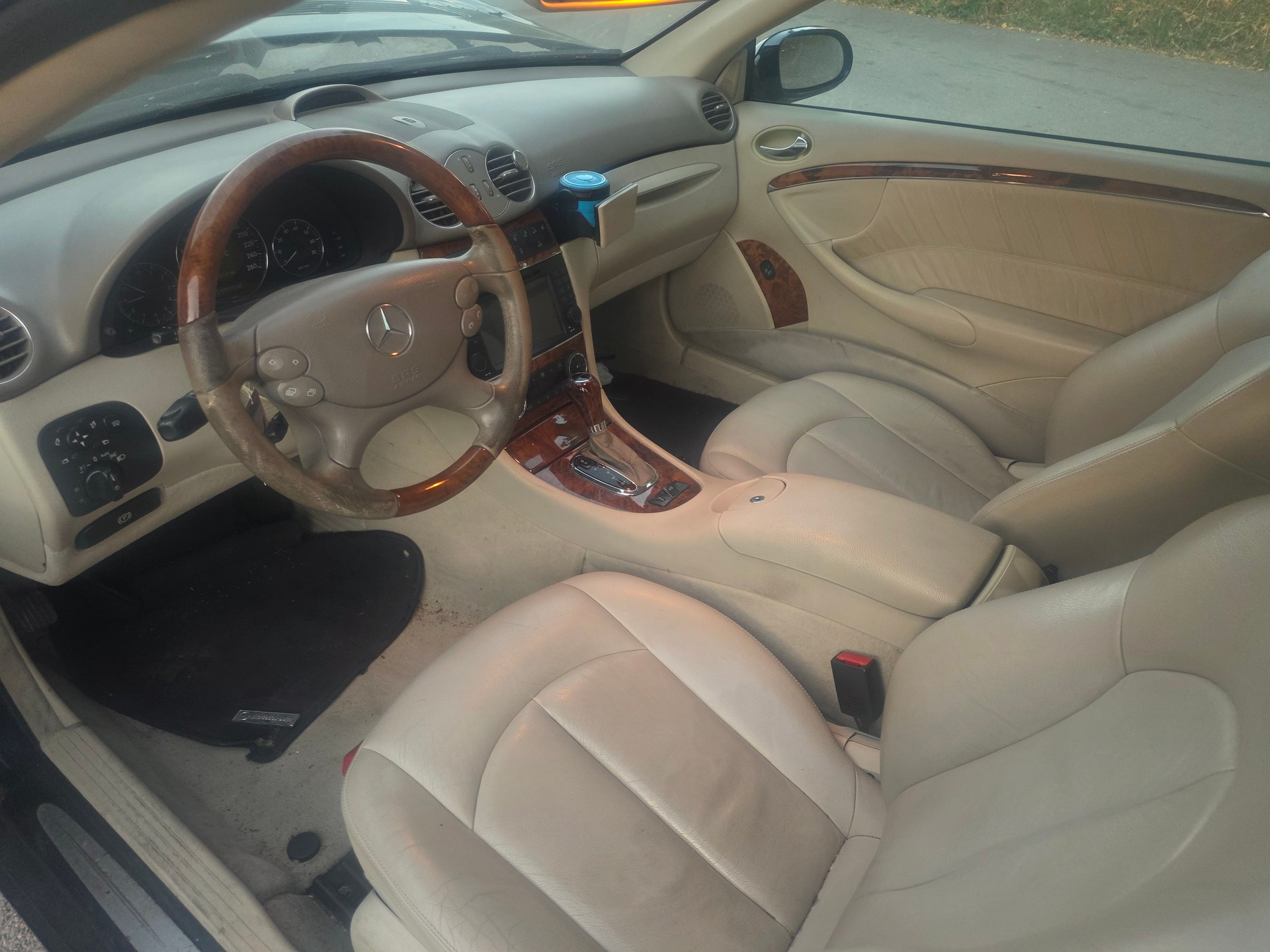 MERCEDES-BENZ CLK 200 Kompressor Elégance-image-8