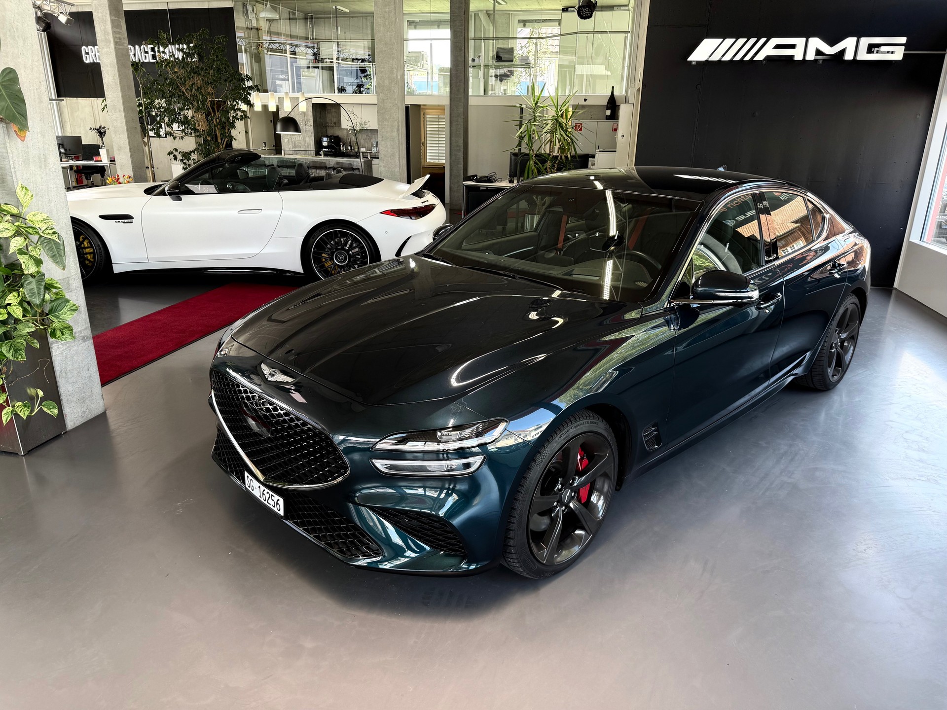GENESIS G70 2.0 TGDI Sport AT8 AWD