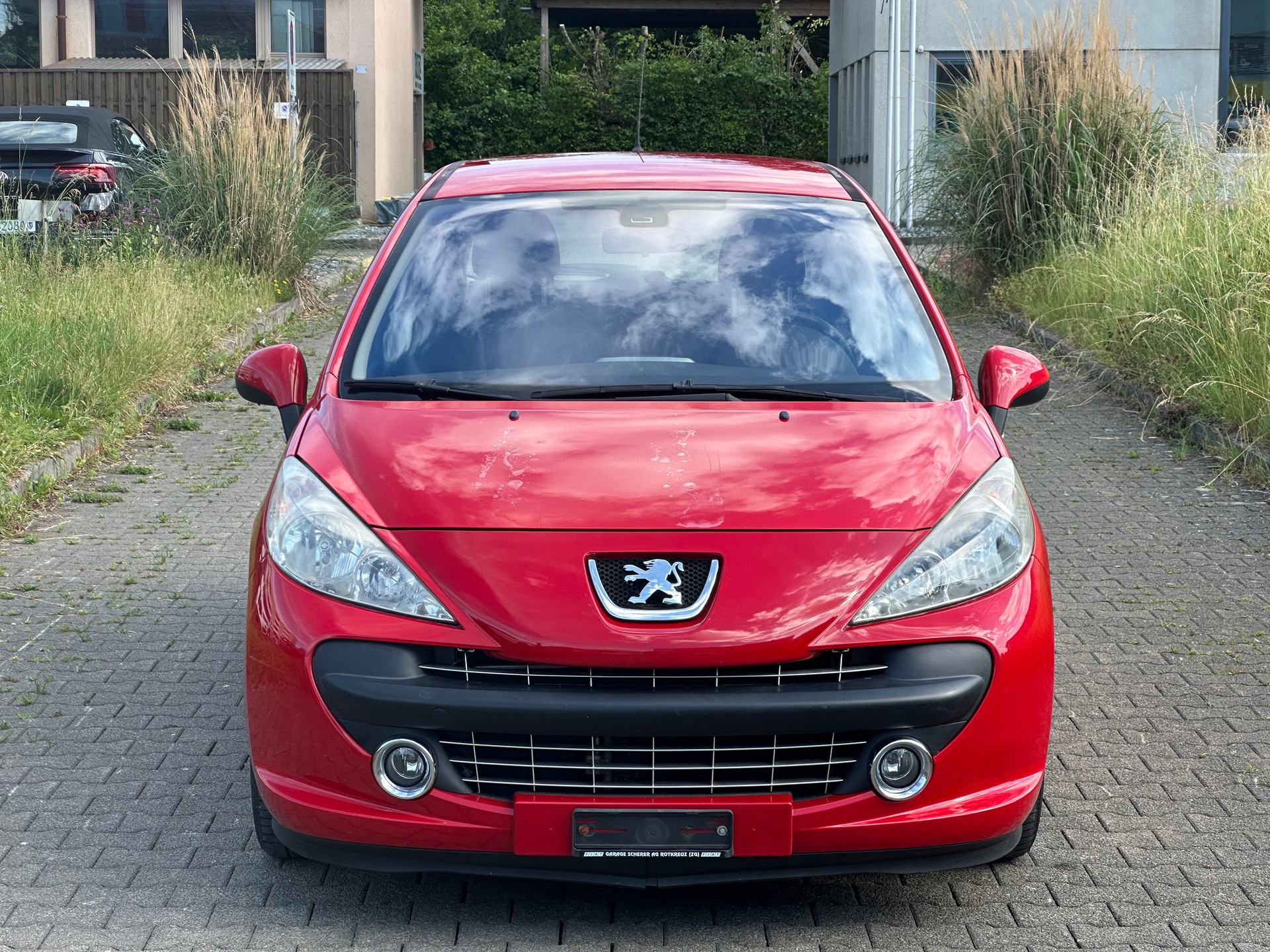 PEUGEOT 207 1.4 16V Trendy