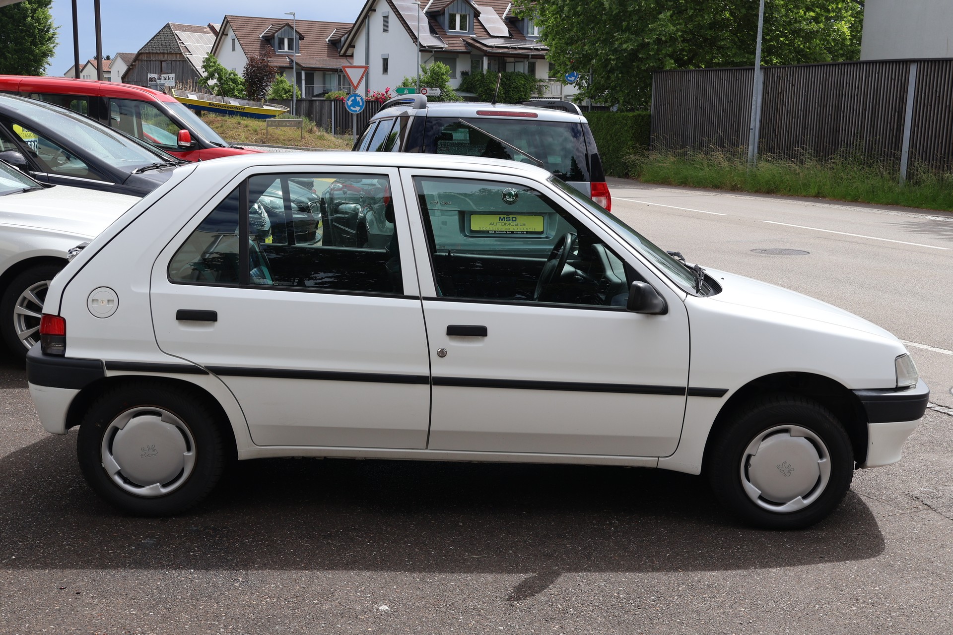 PEUGEOT 106 1.6 Automatic-image-4