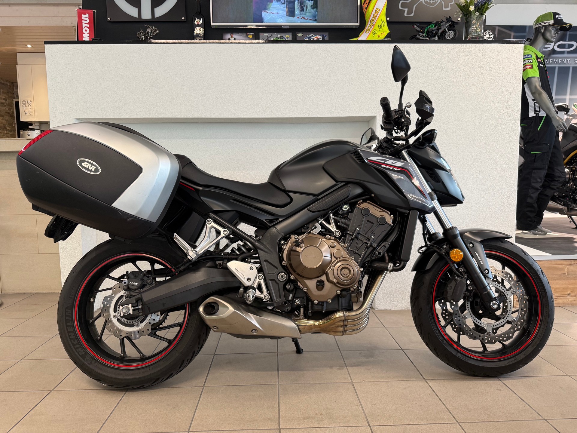 HONDA CB 650 F ABS-image-1