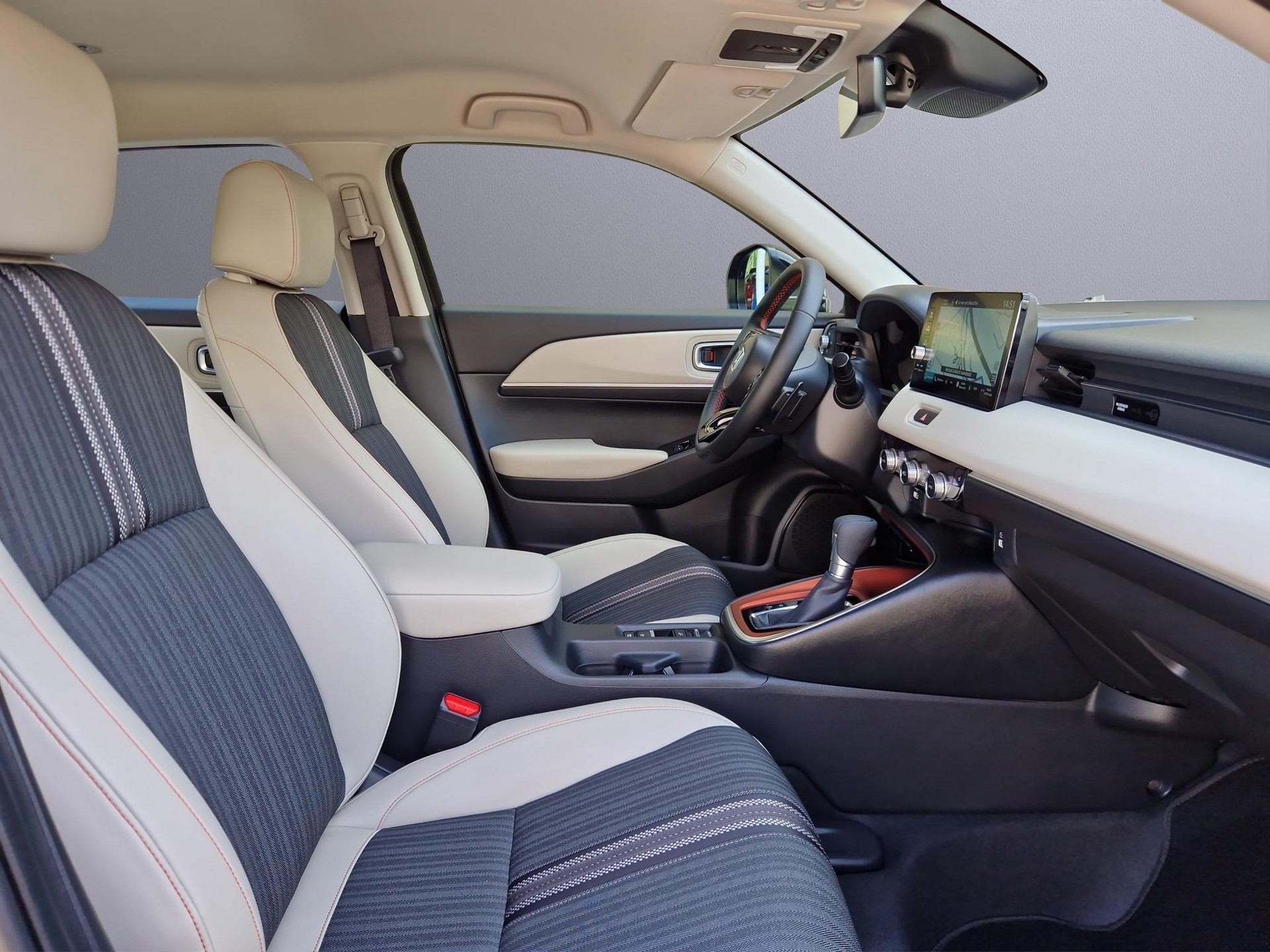 HONDA HR-V 1.5 i-MMD Advance Style-image-14