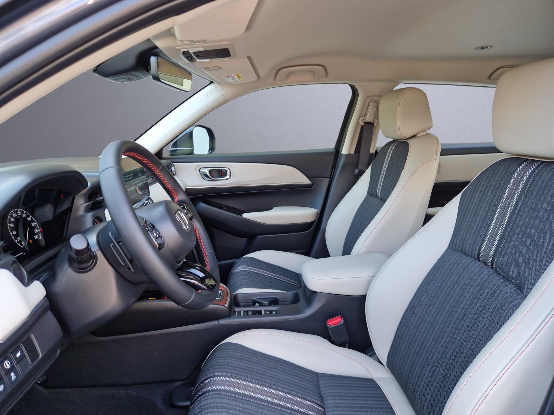 HONDA HR-V 1.5 i-MMD Advance Style-image-8