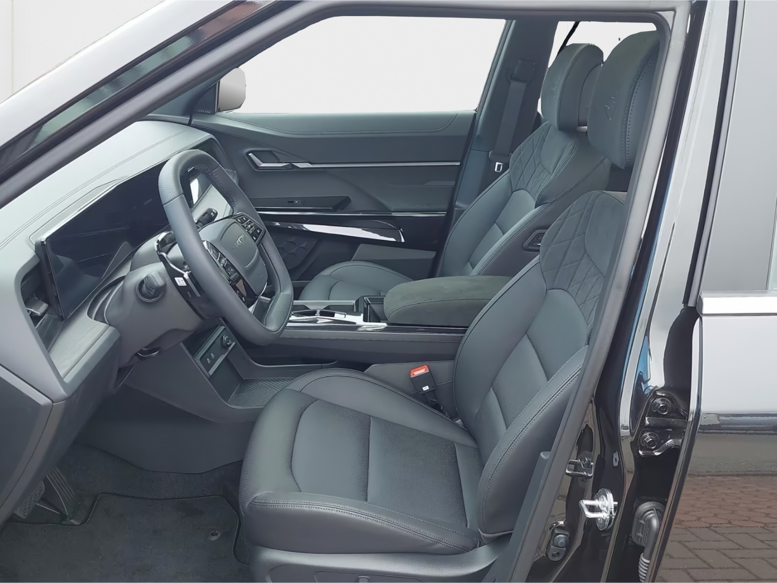 KGM-SsangYong Musso 80,6 kWh Blackline 4WD-image-5