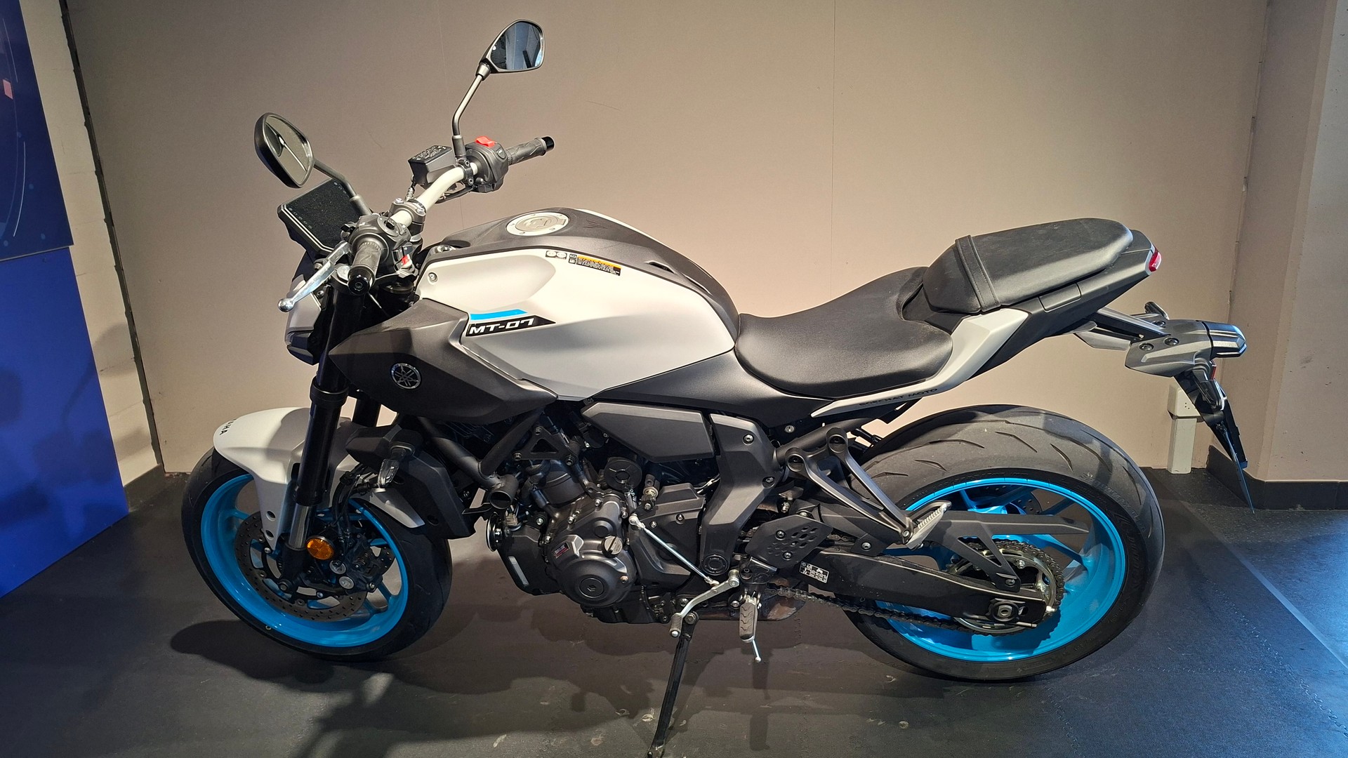 YAMAHA MT-07 (35KW)-image-1