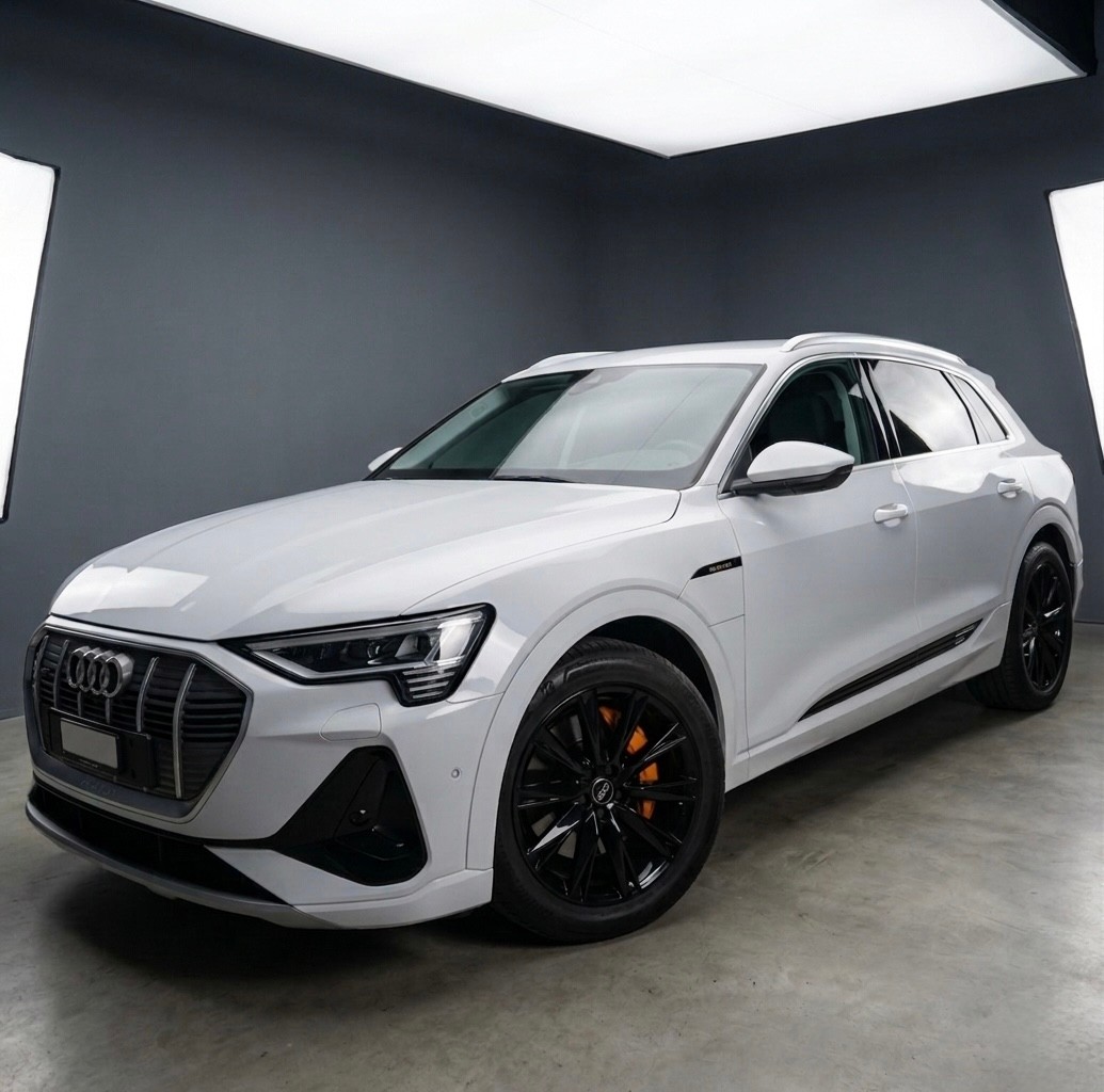 AUDI 55 S Line quattro