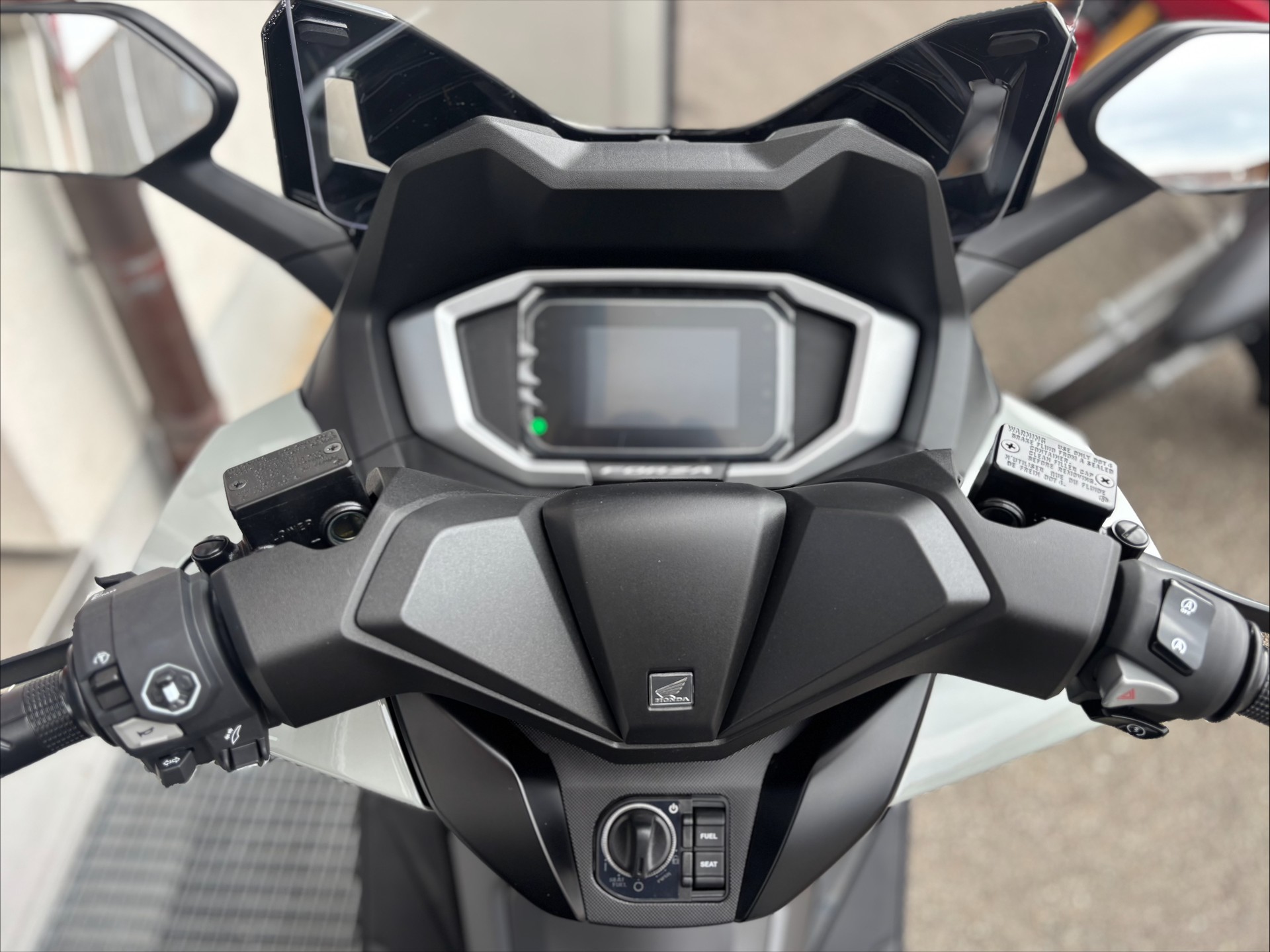 HONDA Forza 125 Smart TopBox-image-8