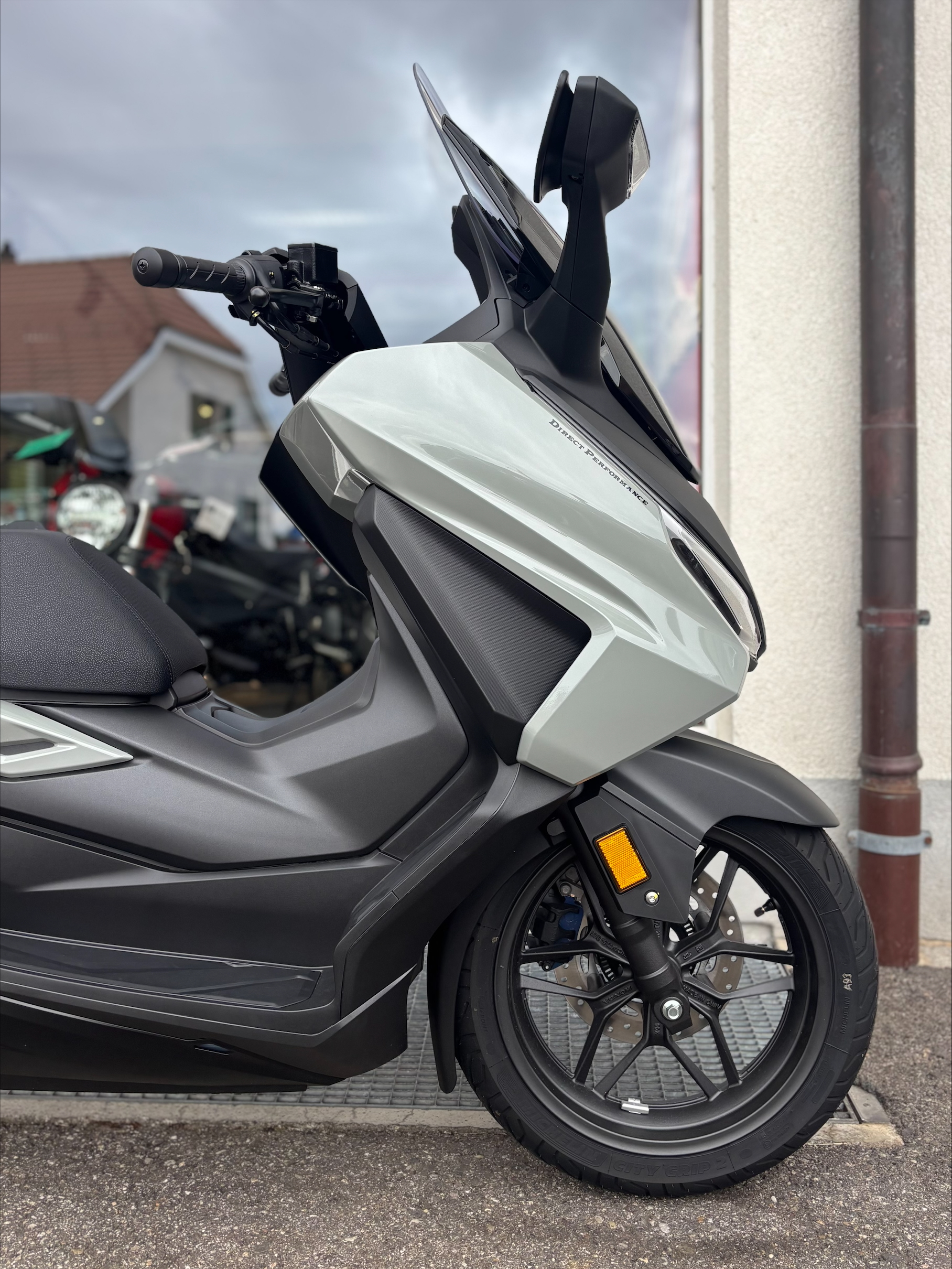 HONDA Forza 125 Smart TopBox-image-4