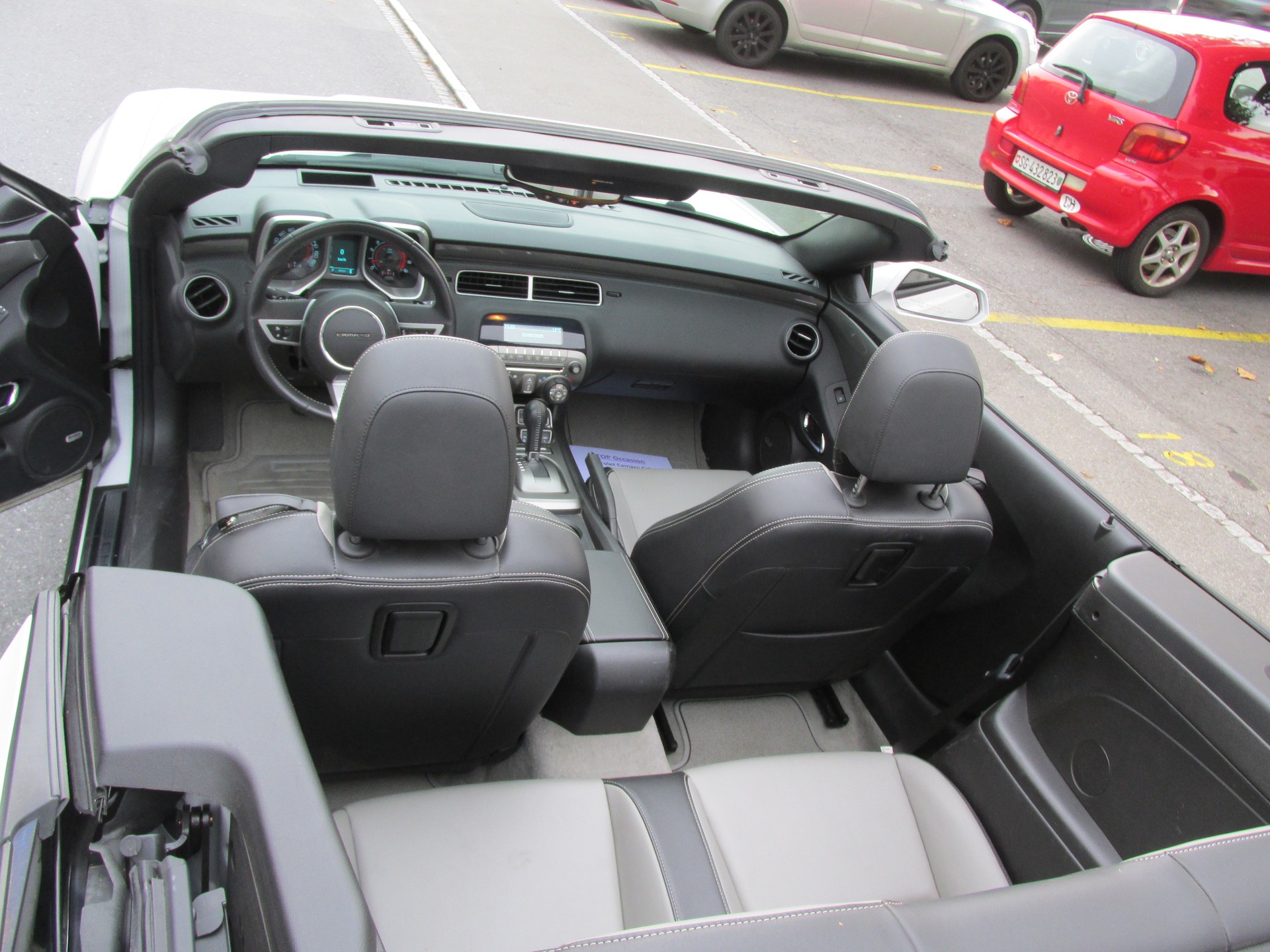 CHEVROLET Camaro SS Convertible-image-3
