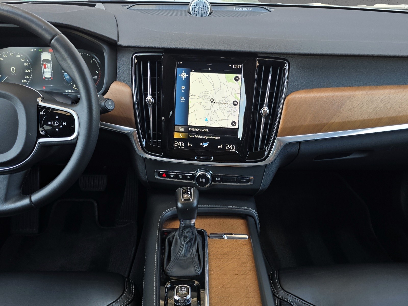 VOLVO V90 D5 AWD Inscription Geartronic Powerpulse-image-12