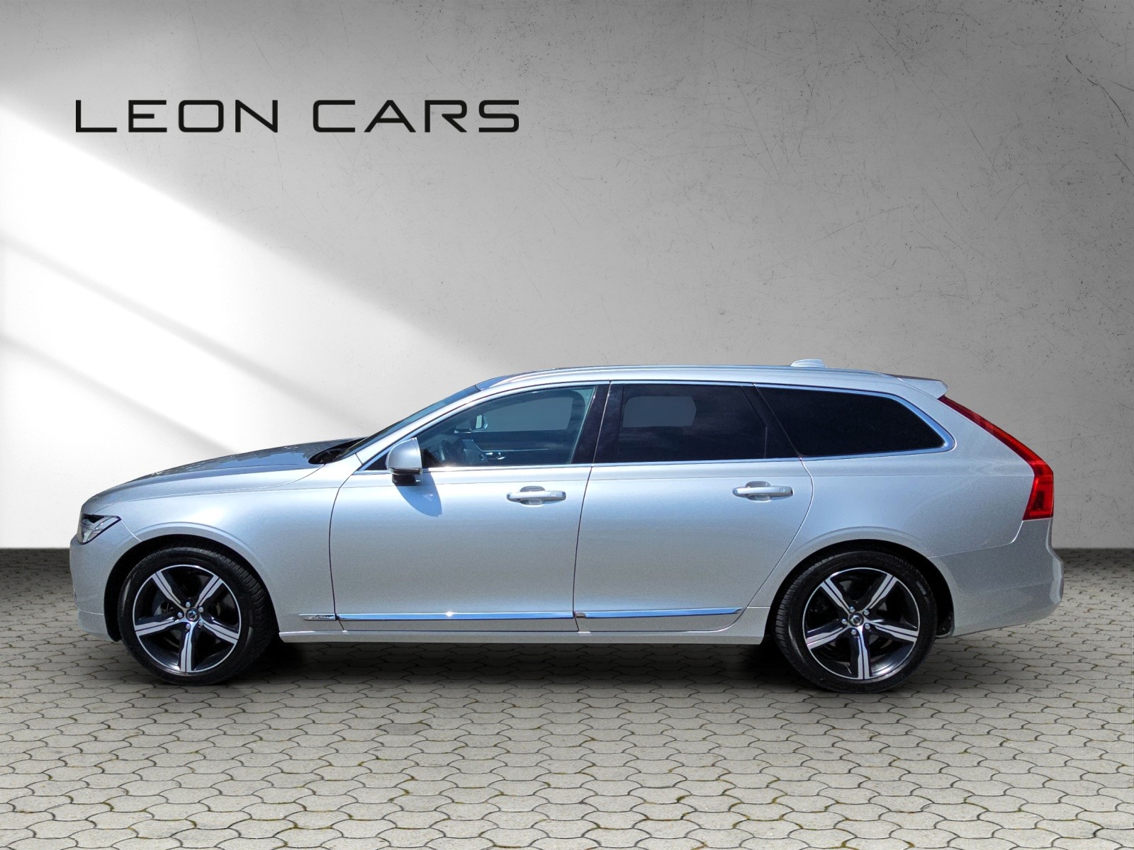 VOLVO V90 D5 AWD Inscription Geartronic Powerpulse-image-7