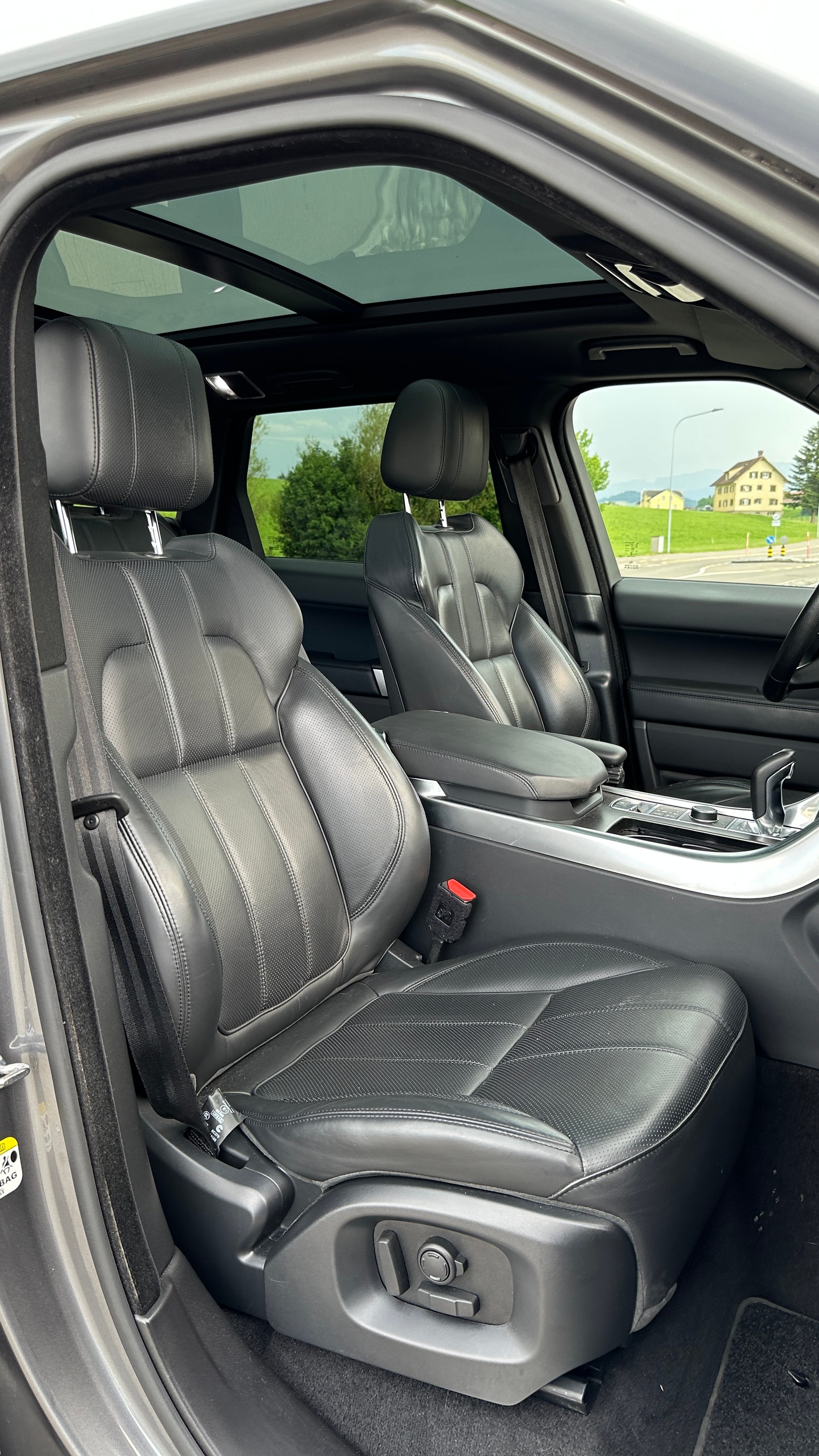 LAND ROVER Range Rover Sport 3.0 SDV6 HSE Automatic-image-11