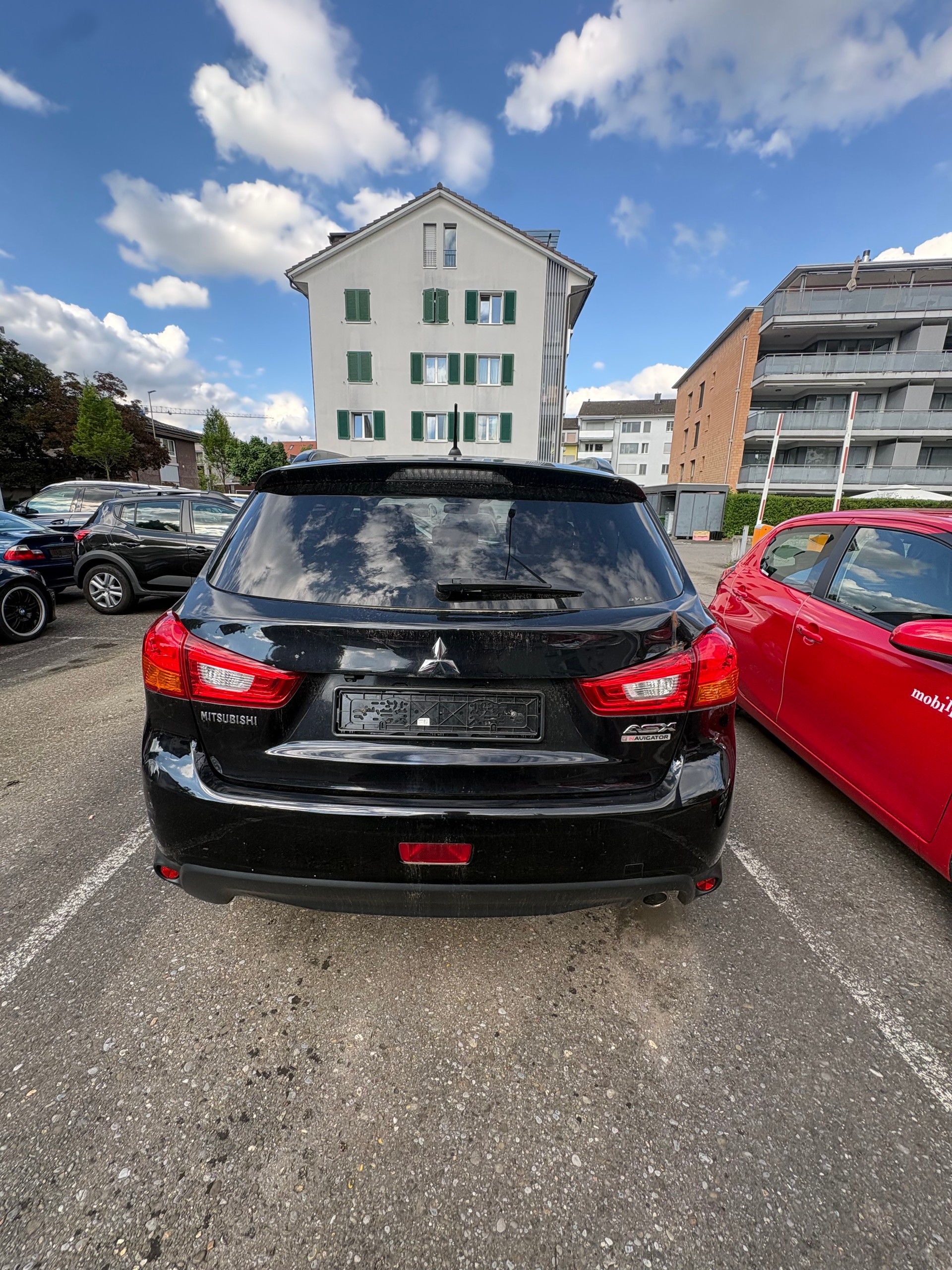 MITSUBISHI ASX 2.2 DID Invite 4WD Automatic-showroom-element-3