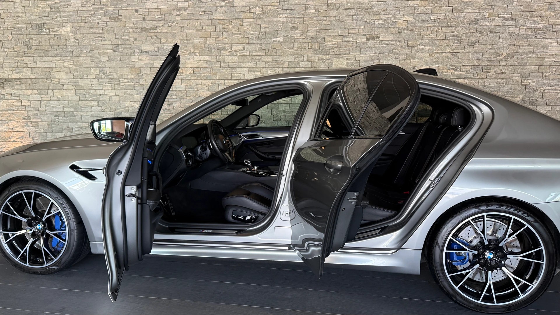 BMW M5 xDrive Competition Modelljahr 2020-image-13