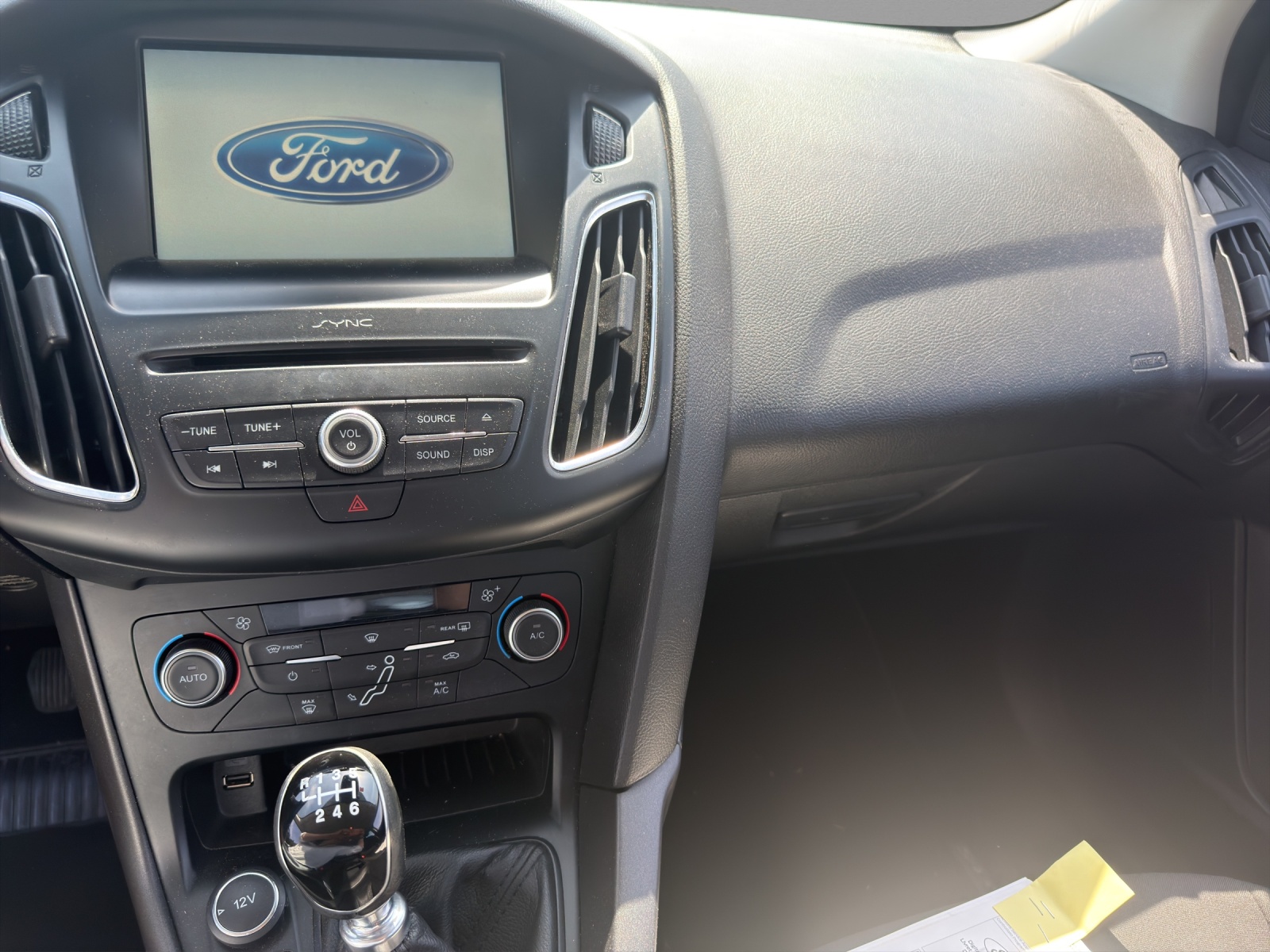 FORD Focus 1.0 SCTi Trend-image-7