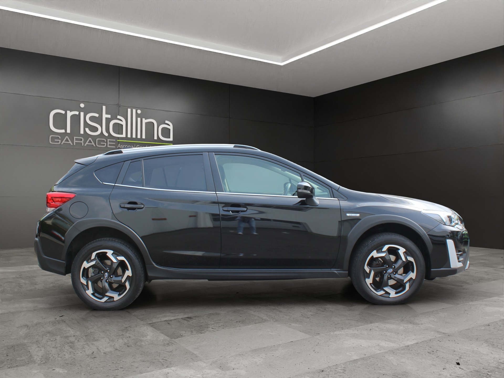 SUBARU XV 2.0i e-Boxer Swiss Plus-image-4