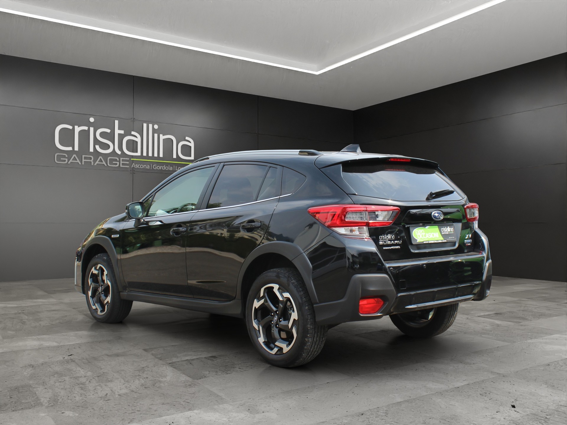 SUBARU XV 2.0i e-Boxer Swiss Plus-showroom-element-2