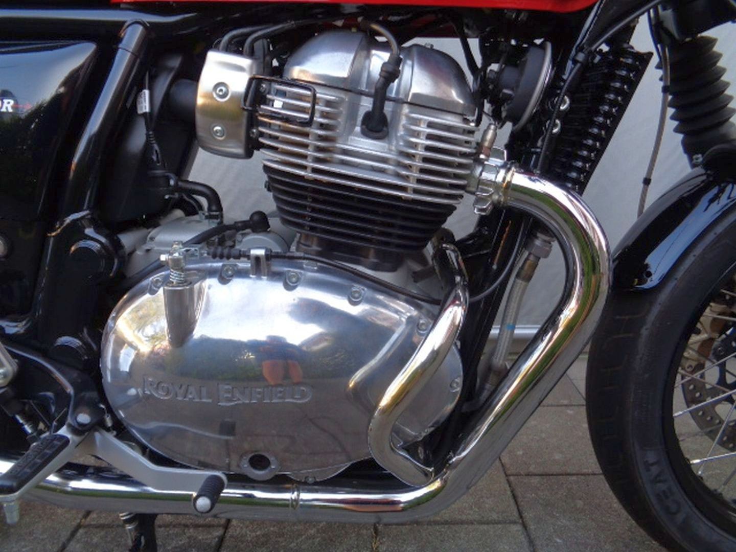 ROYAL ENFIELD INTERCEPTOR 650 TWIN-image-8