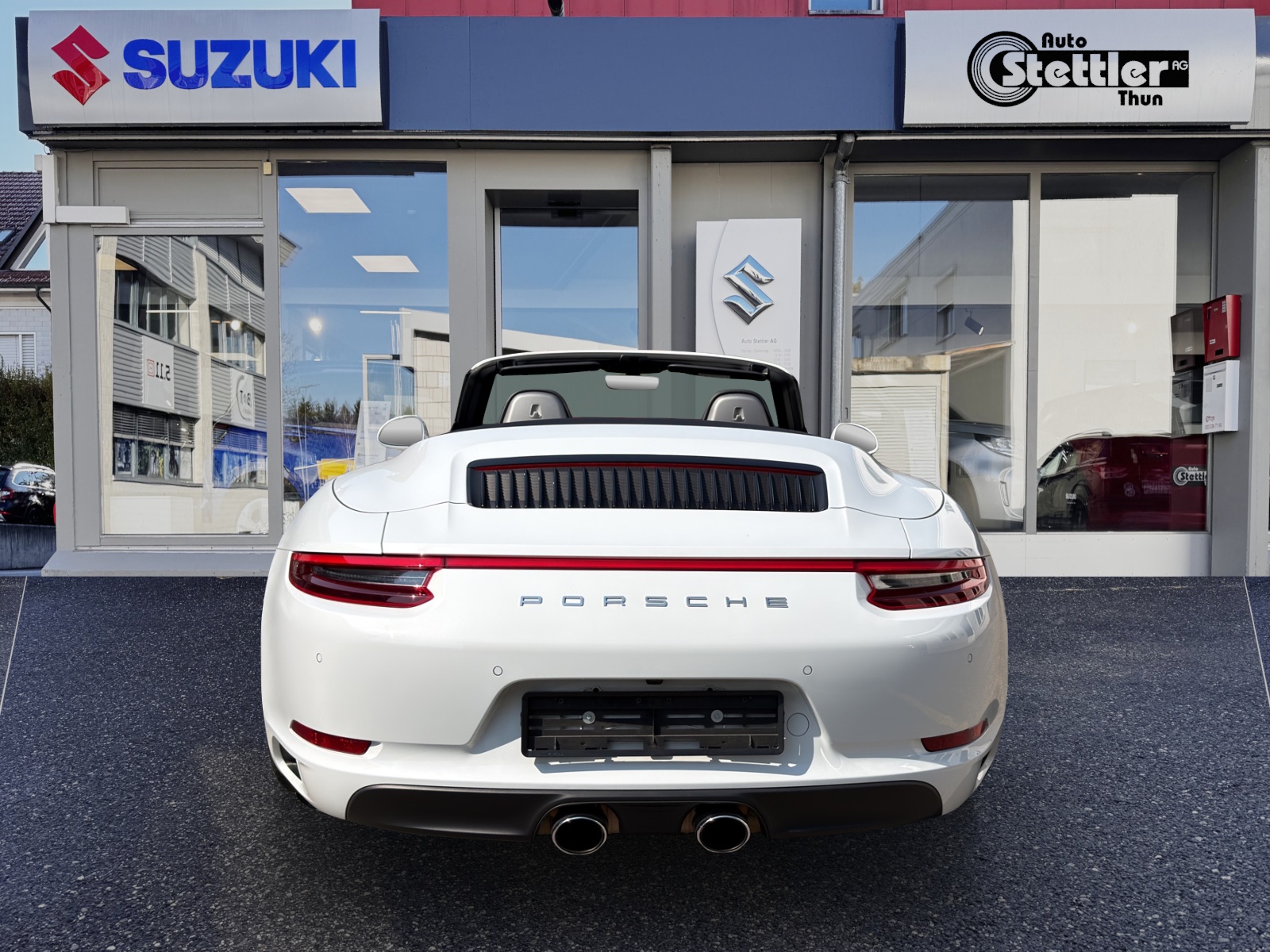 PORSCHE 911 Carrera 4S Cabrio PDK-image-4