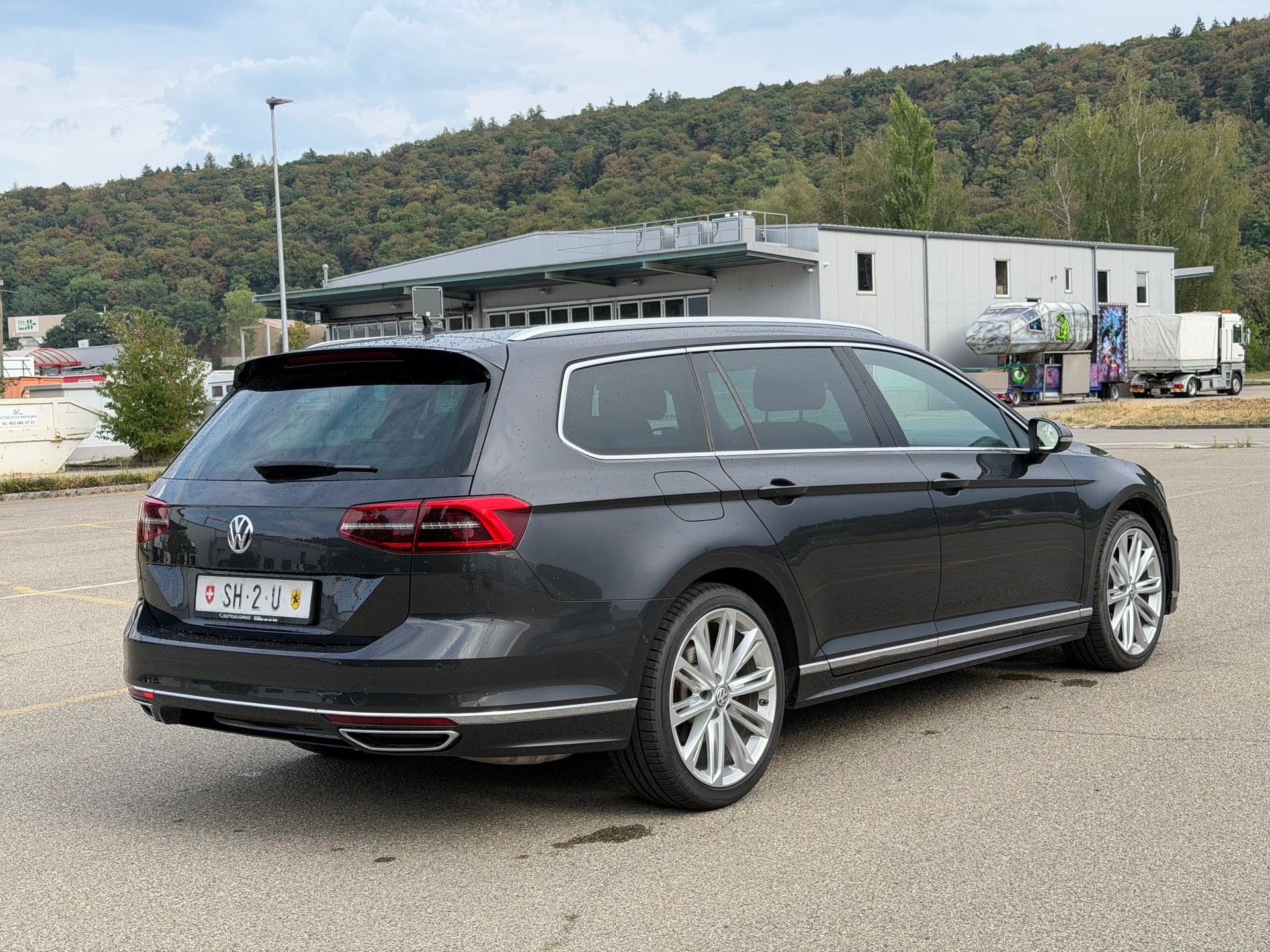 VW Passat Variant 2.0 TSI BMT Sport DSG R-Line-image-4