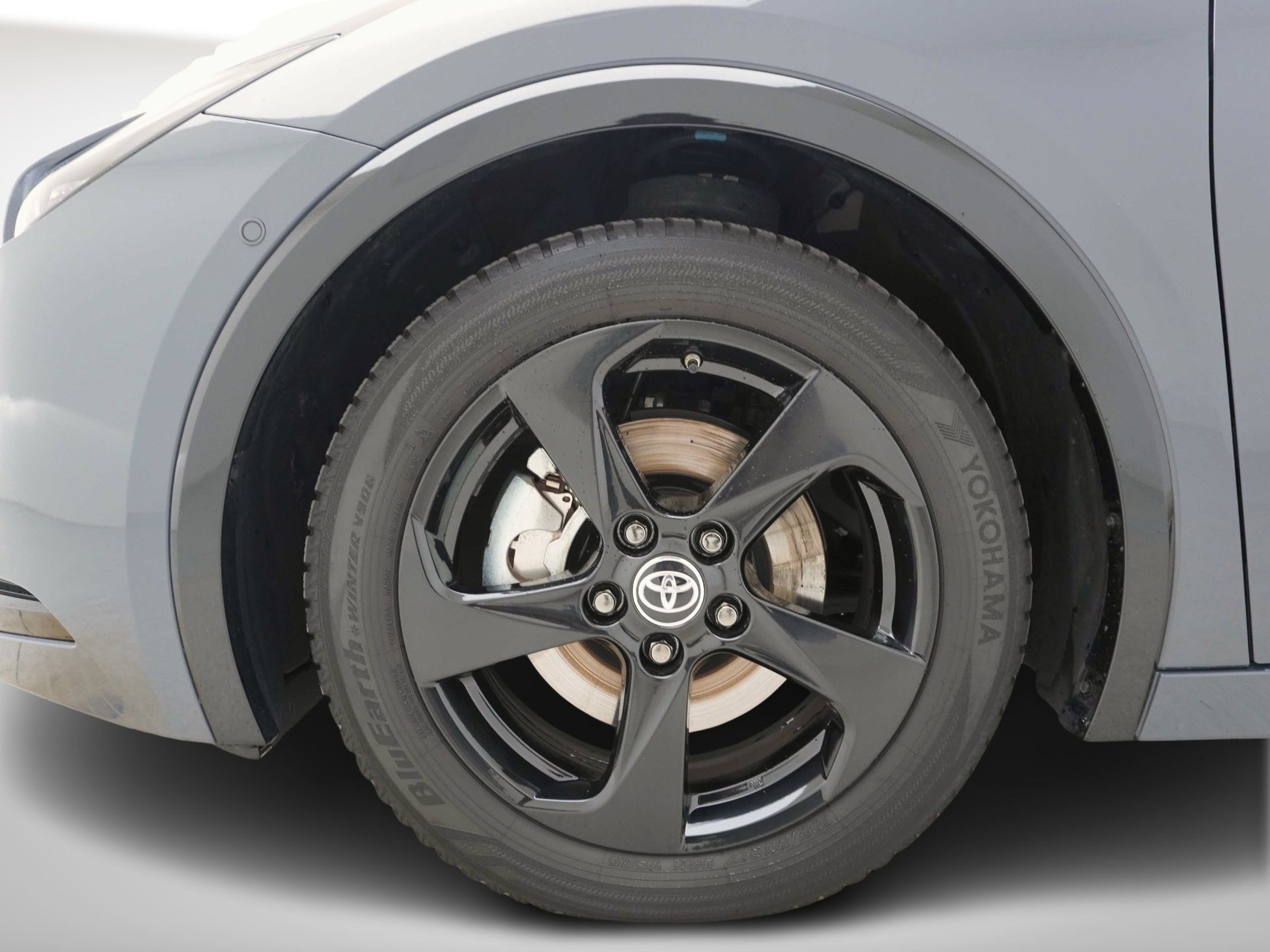 TOYOTA Prius 2.0 Plug-In-Hybrid Premium ** inkl. 360° Kamera **-image-5