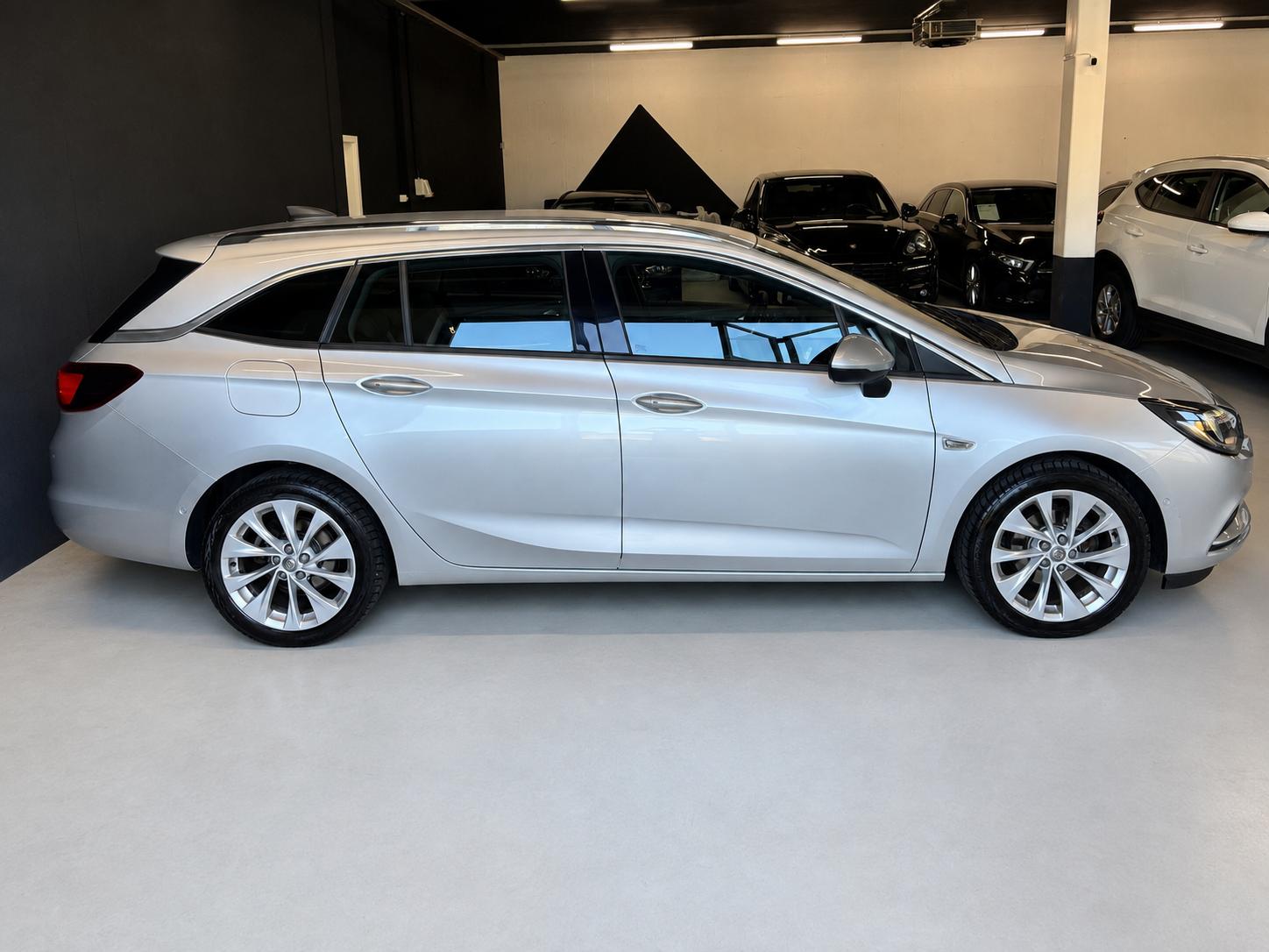 OPEL Astra Sports Tourer 1.4i Turbo Enjoy Automatic-image-5