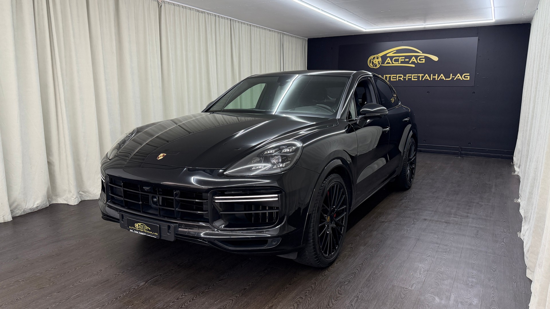 PORSCHE Cayenne Turbo Coupé